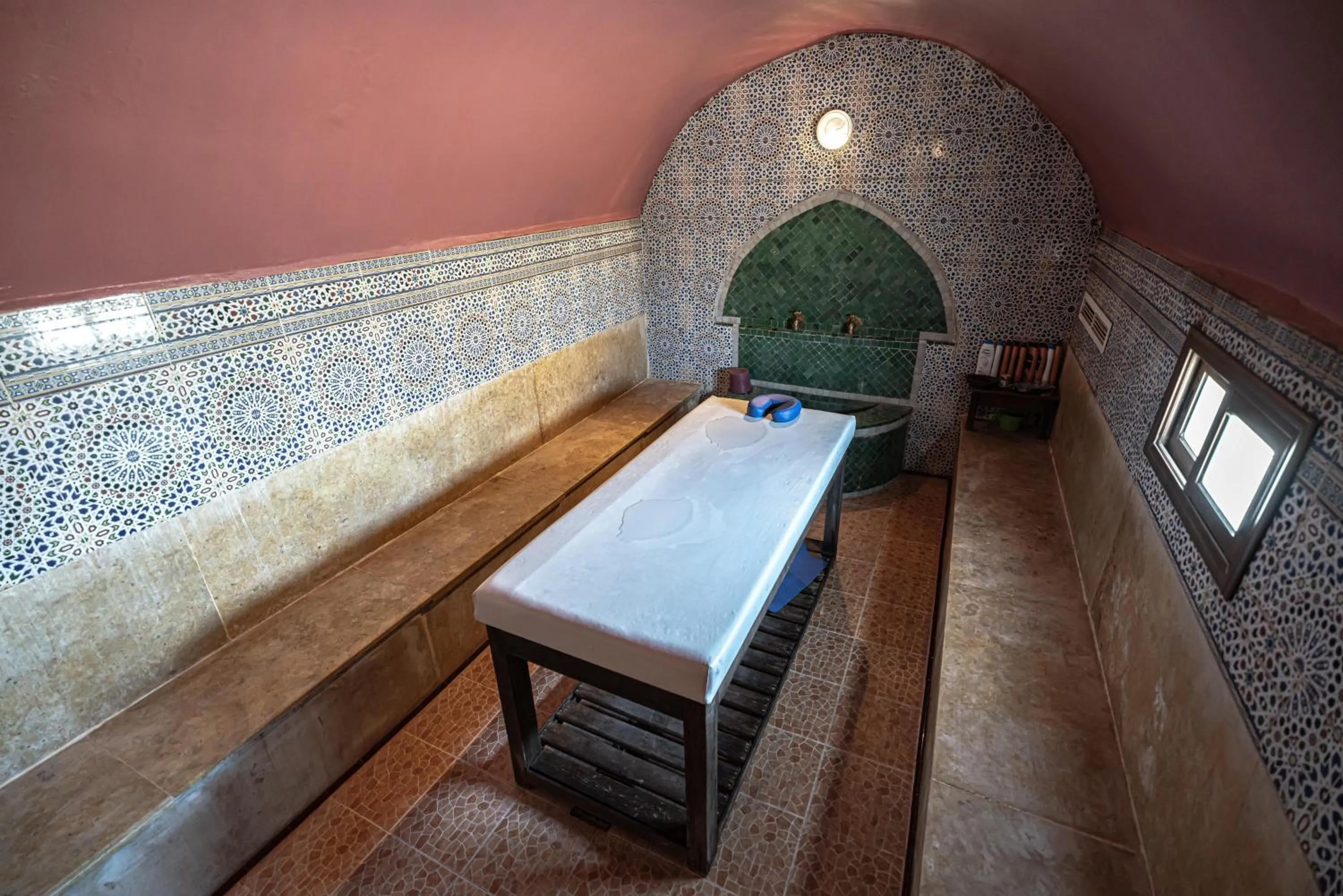 Bed in Kasbah Hotel Tombouctou