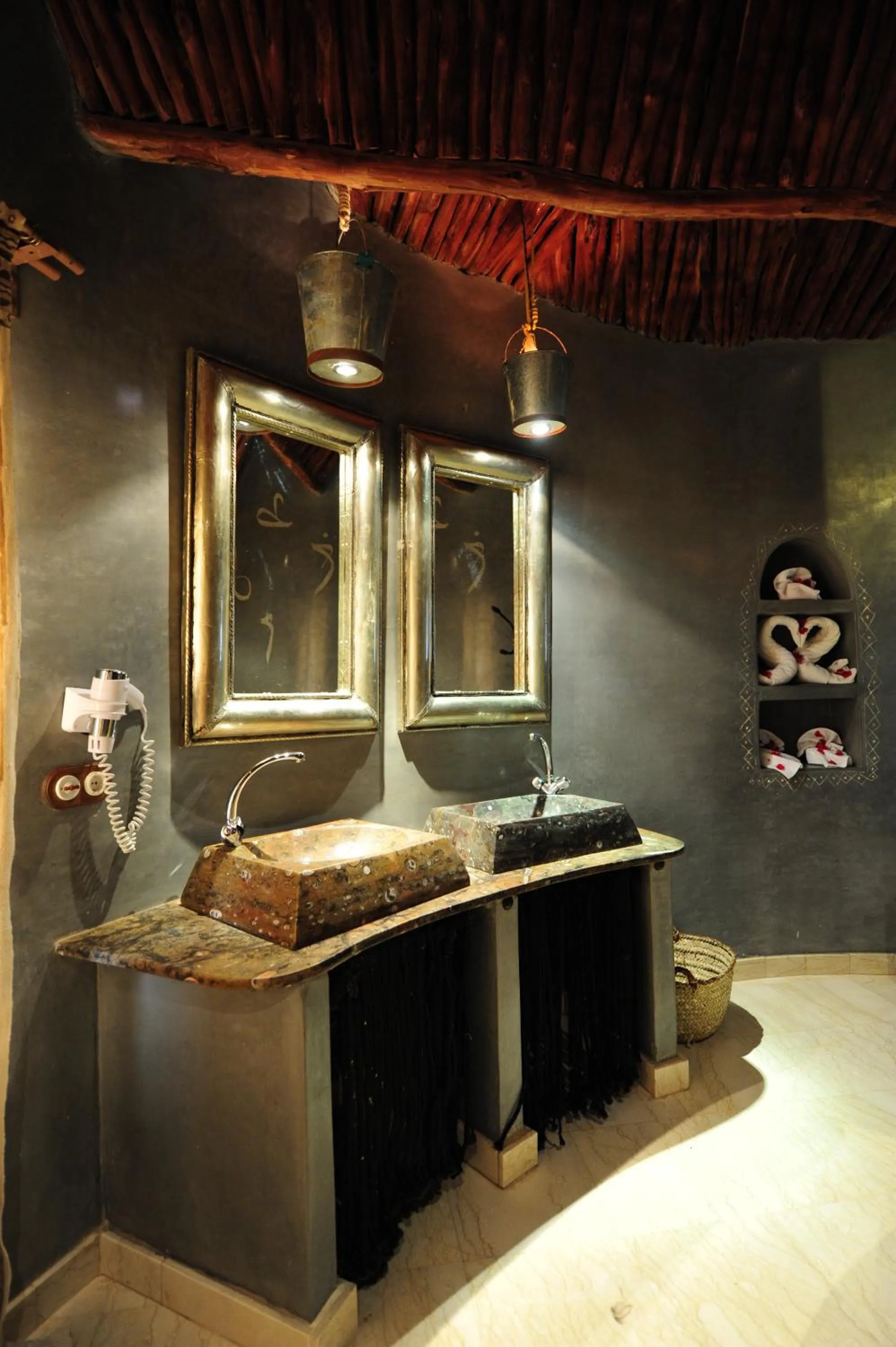 Photo of the whole room in Kasbah Hotel Tombouctou