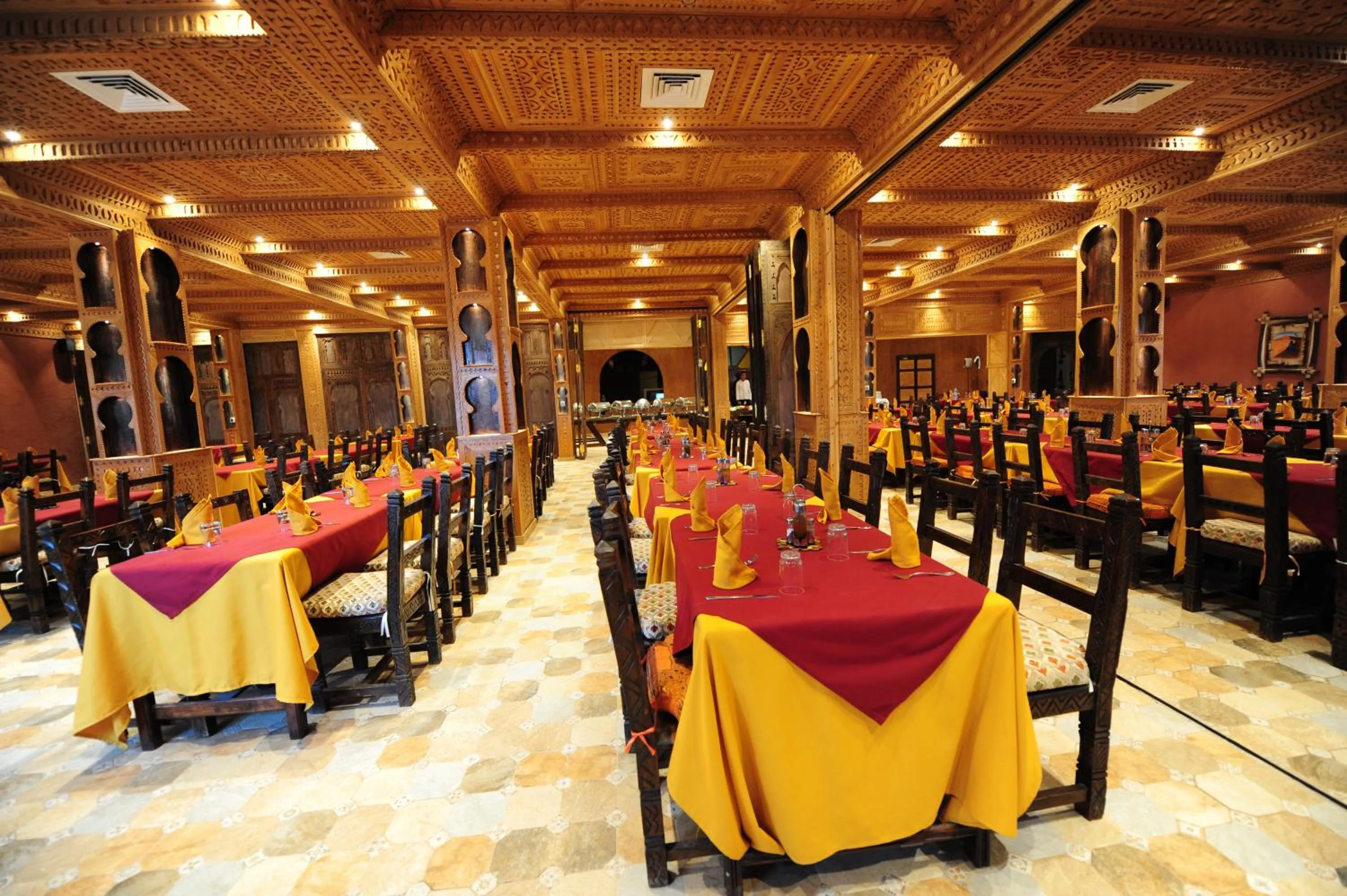 Restaurant/places to eat in Kasbah Hotel Tombouctou