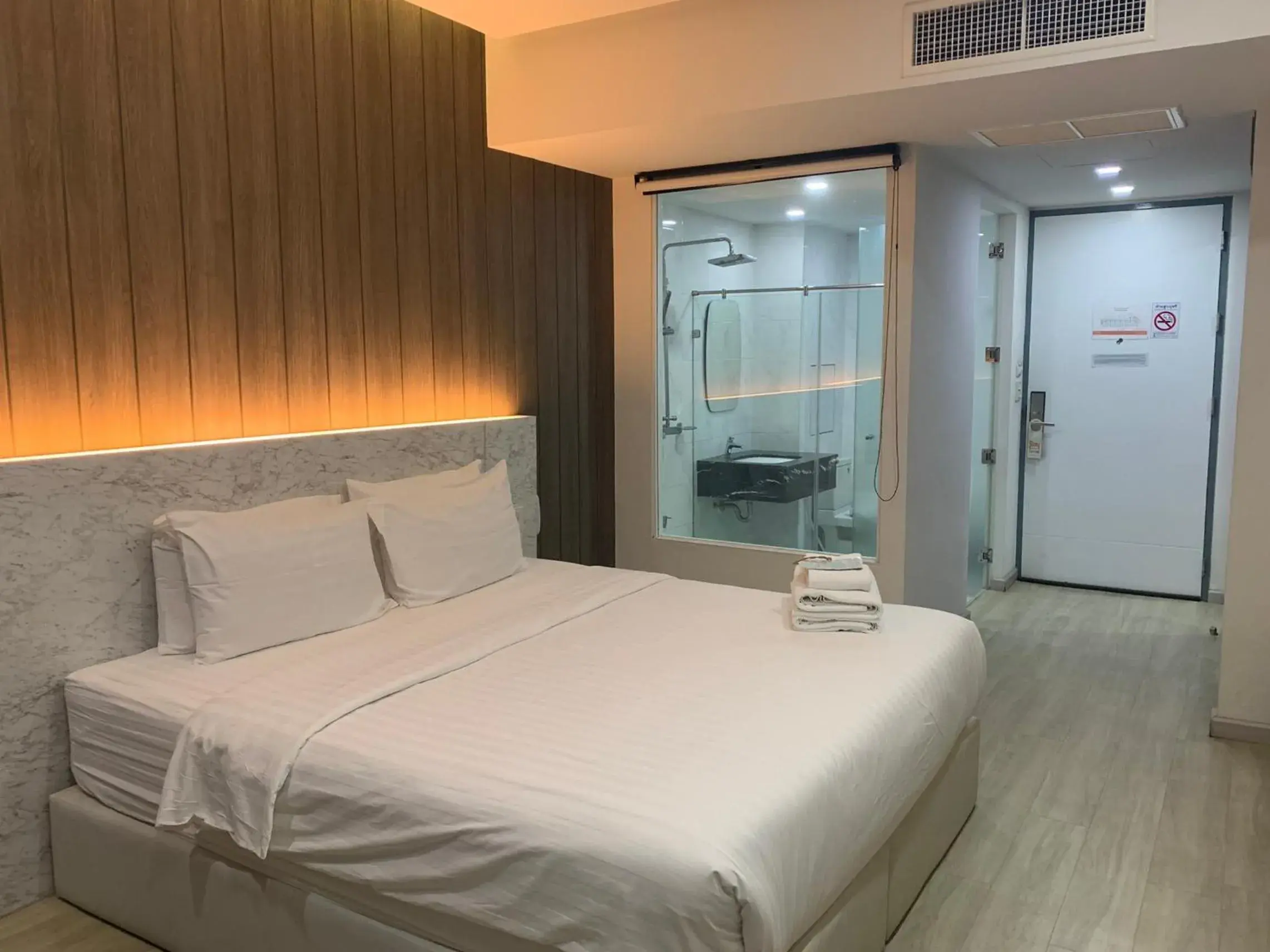 Deluxe Double or Twin Room in Phurinda Residence Deluxe Double or Twin Room in Phurinda Residence