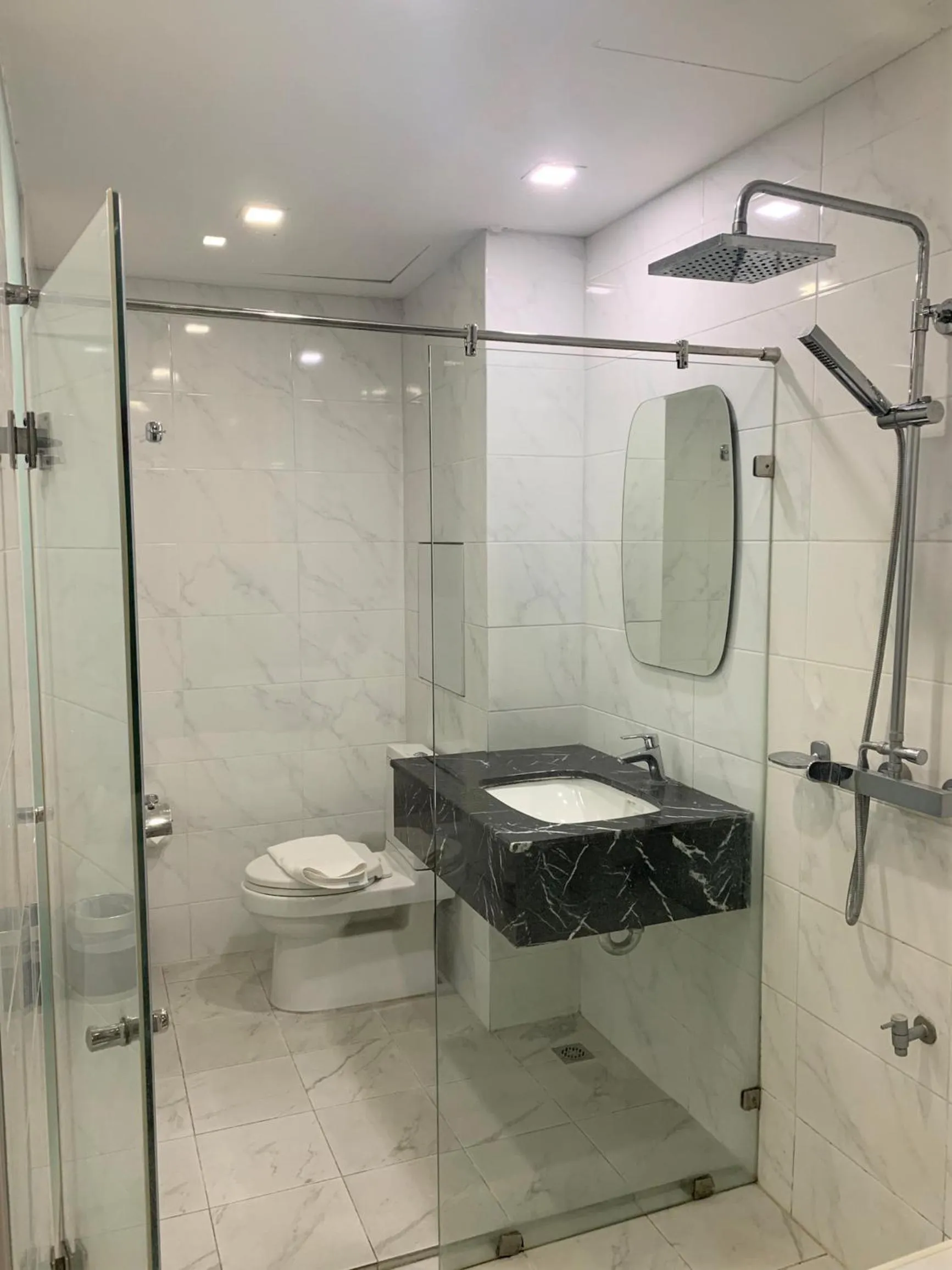 Bathroom in Phurinda Residence