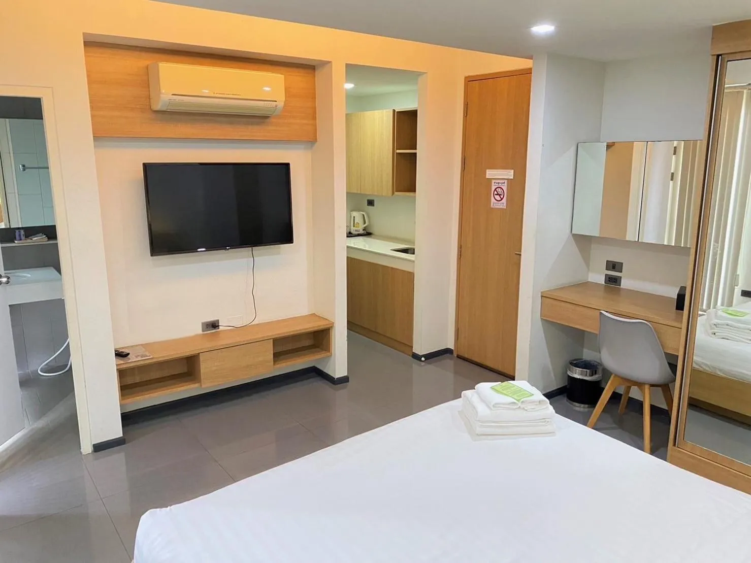 Bed in Phurinda Residence