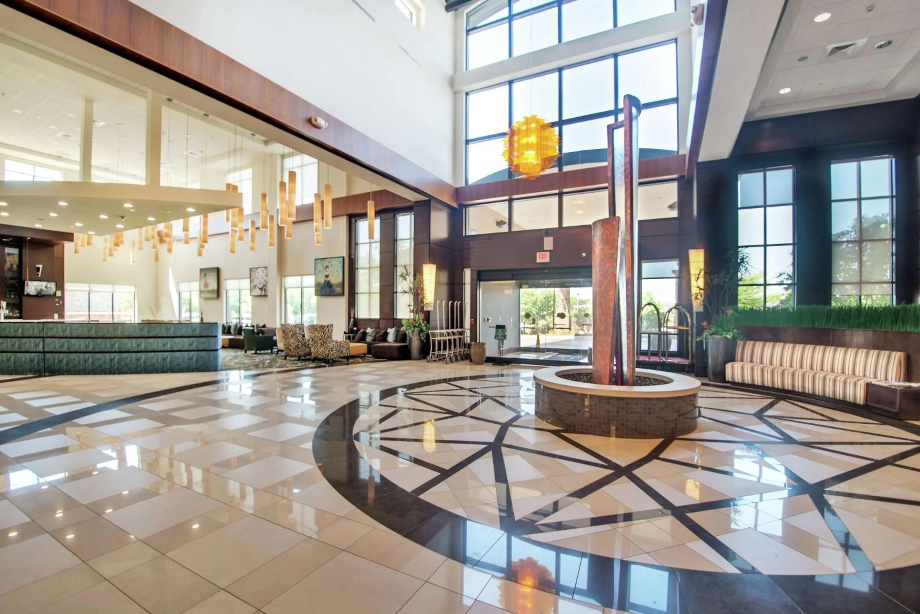 Lobby or reception in Embassy Suites by Hilton Fayetteville Fort Bragg