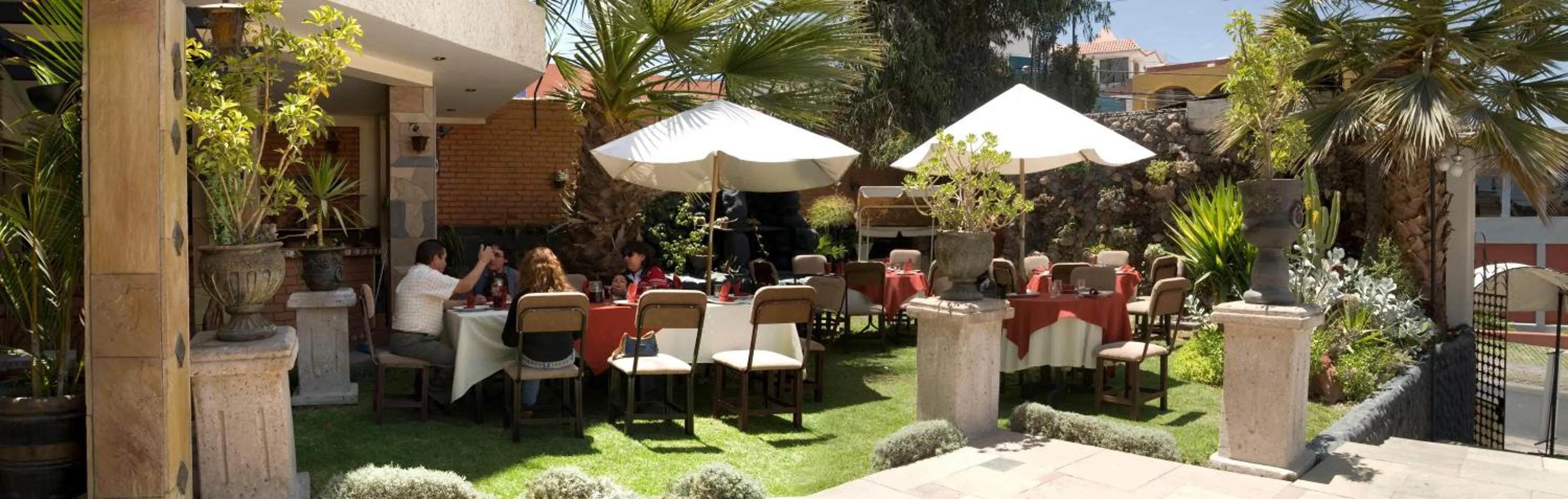 Restaurant/places to eat in Hotel Andenes