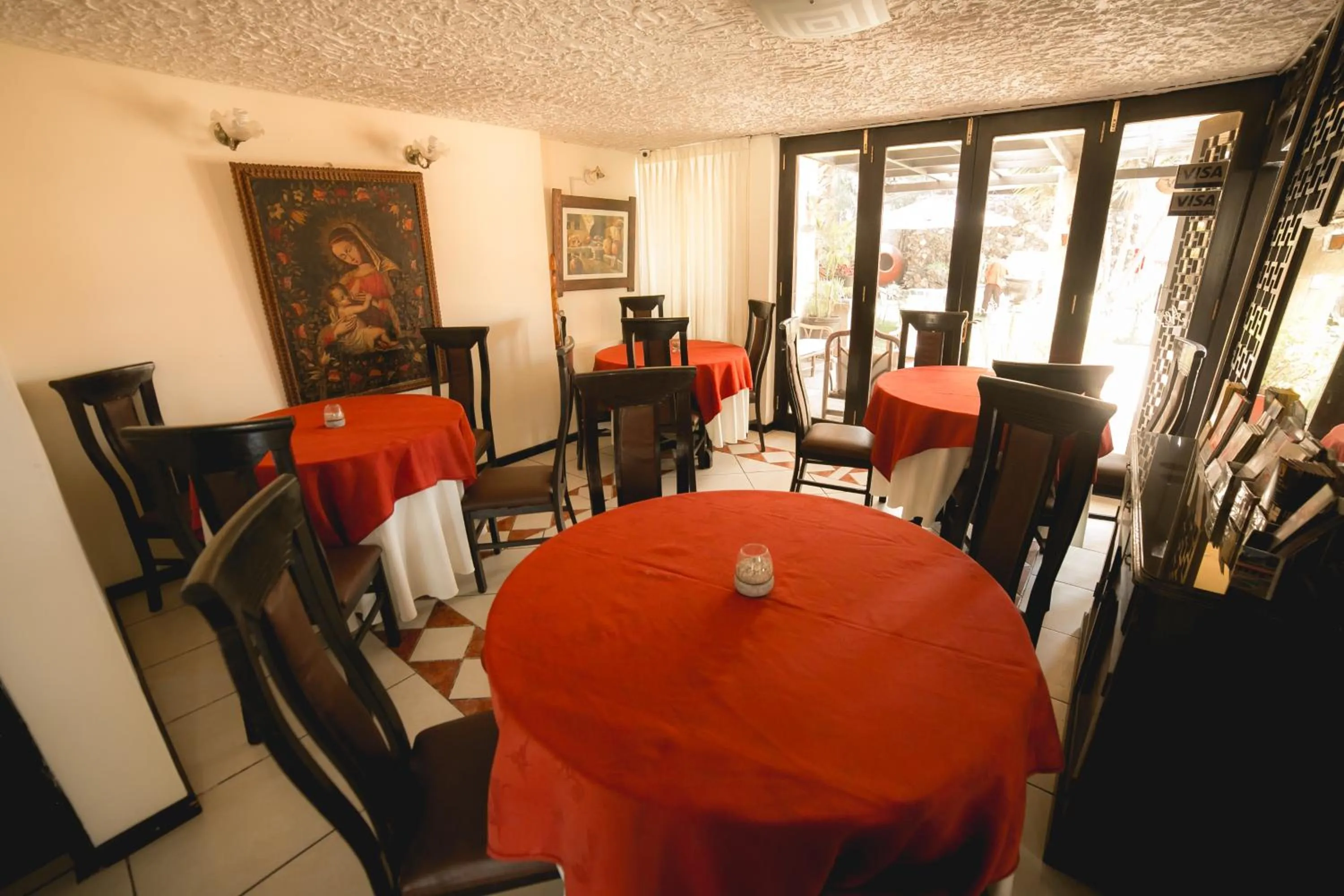 Restaurant/places to eat in Hotel Andenes