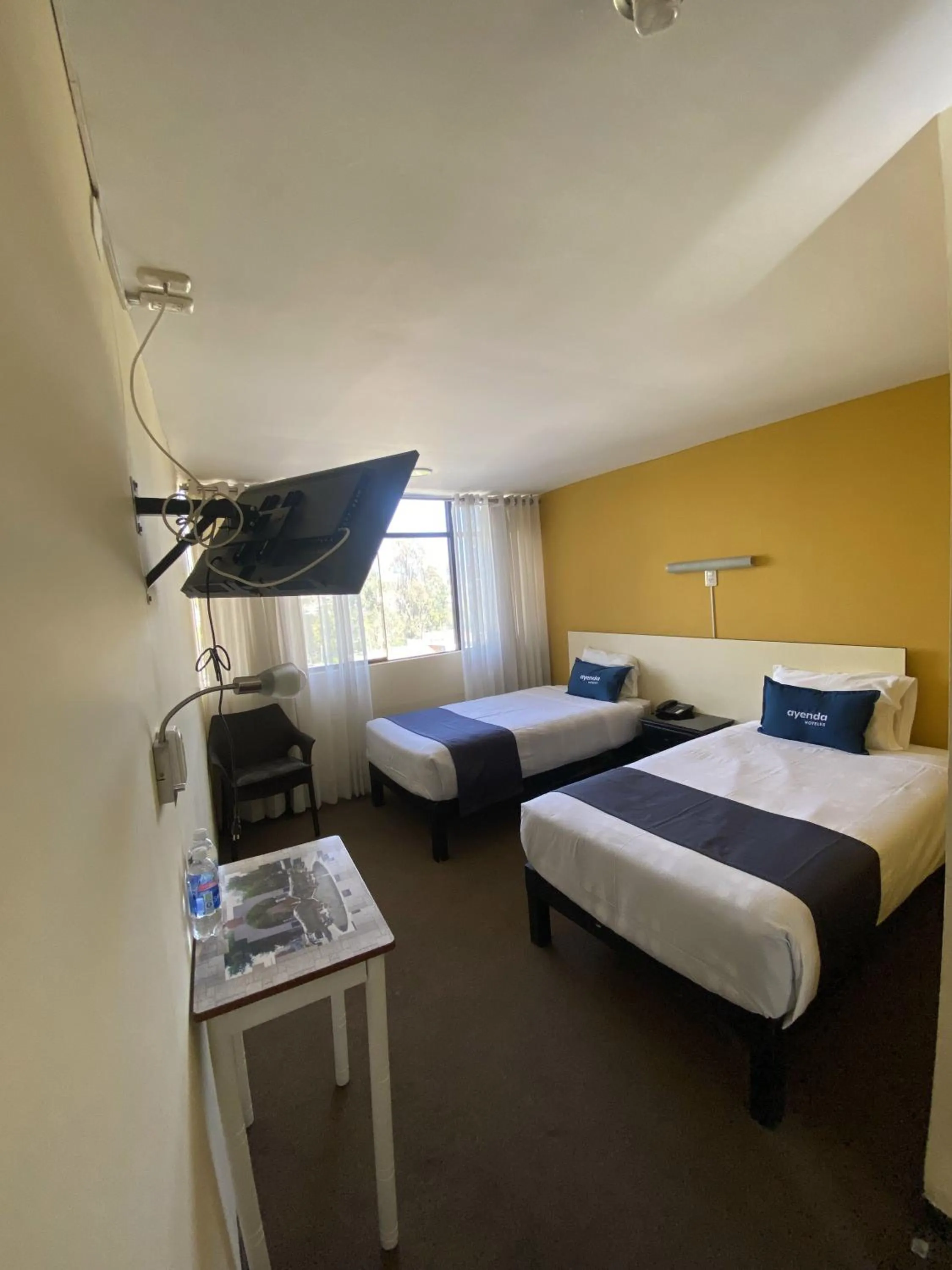 Photo of the whole room, Bed in Hotel Andenes