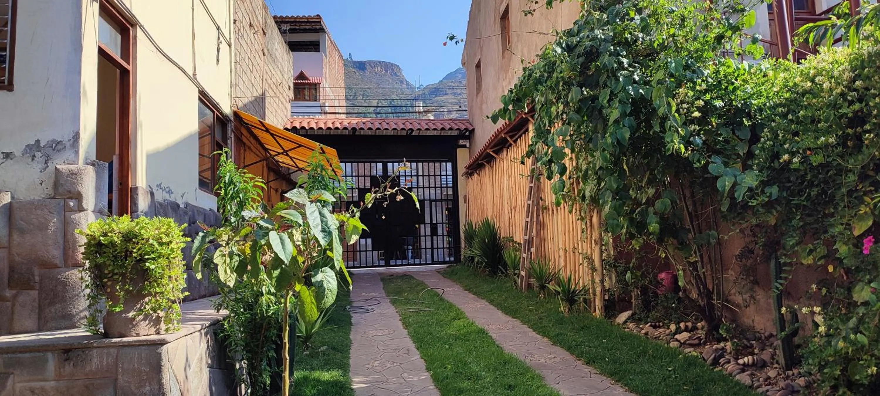 Property building in Hospedaje Chaska Pisac