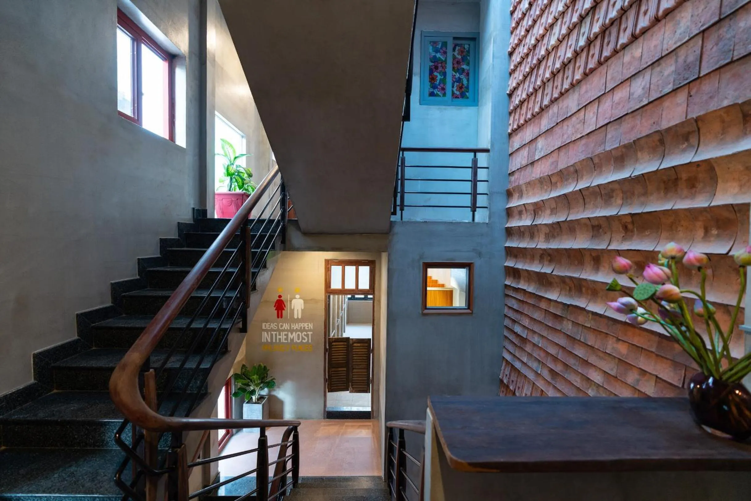 Area and facilities in 9 Hostel and Bar