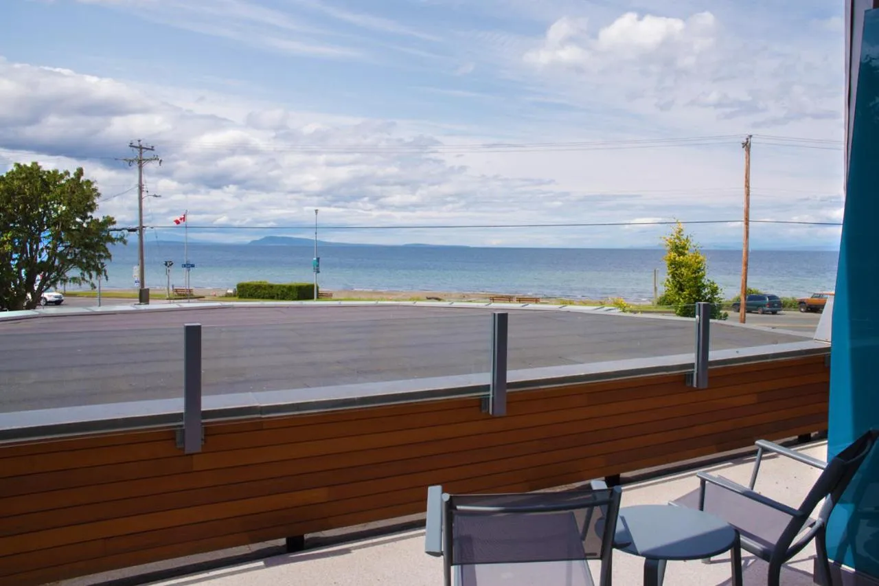 Day in Qualicum Beach Inn