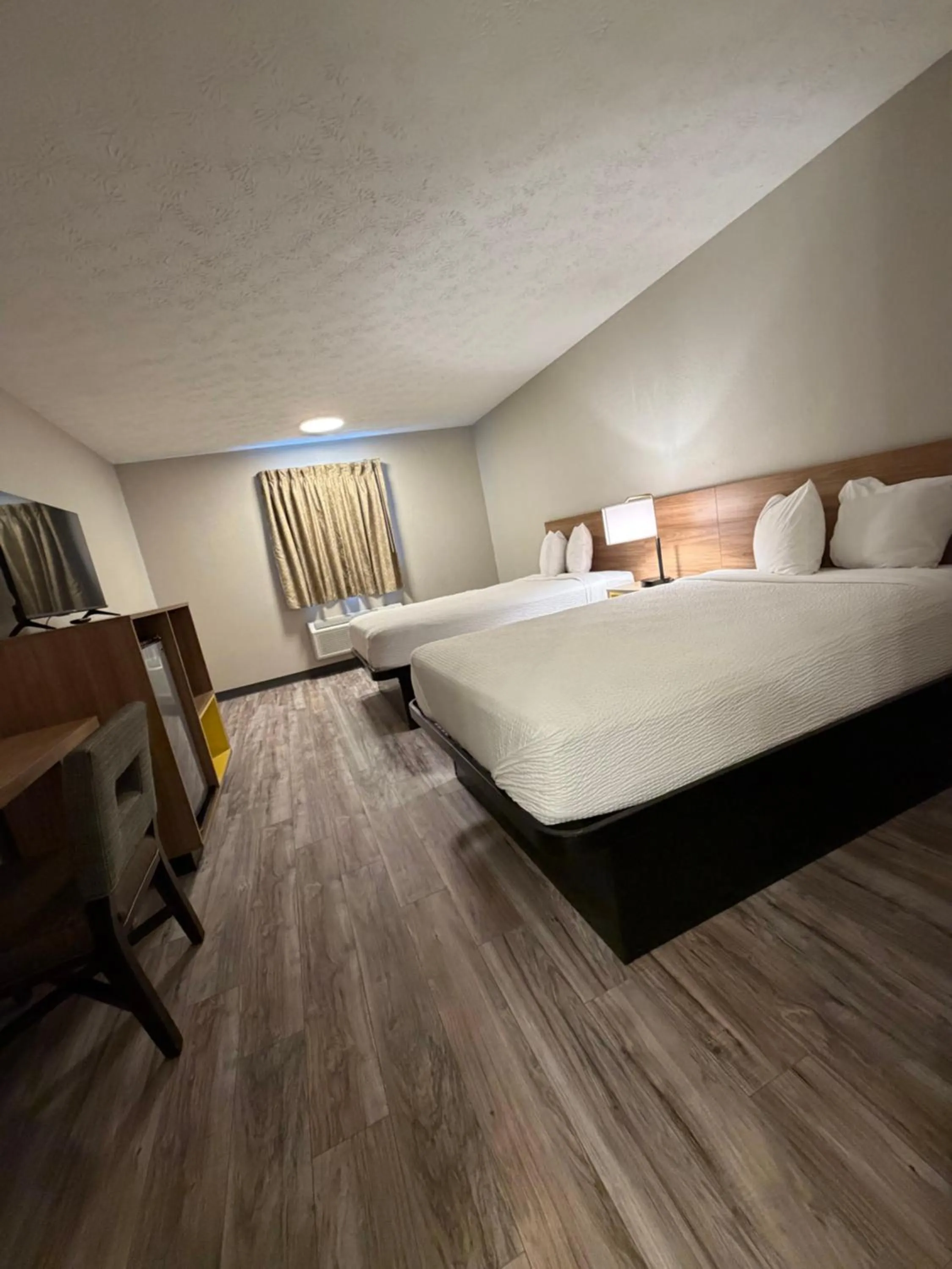 Bed in Days Inn by Wyndham Amherst