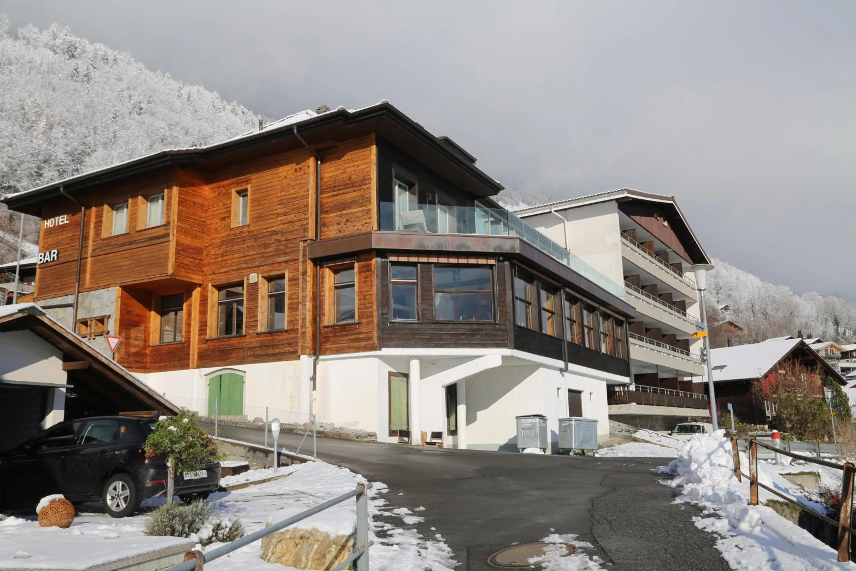 Facade/entrance in Hotel Lakeview bei Interlaken
