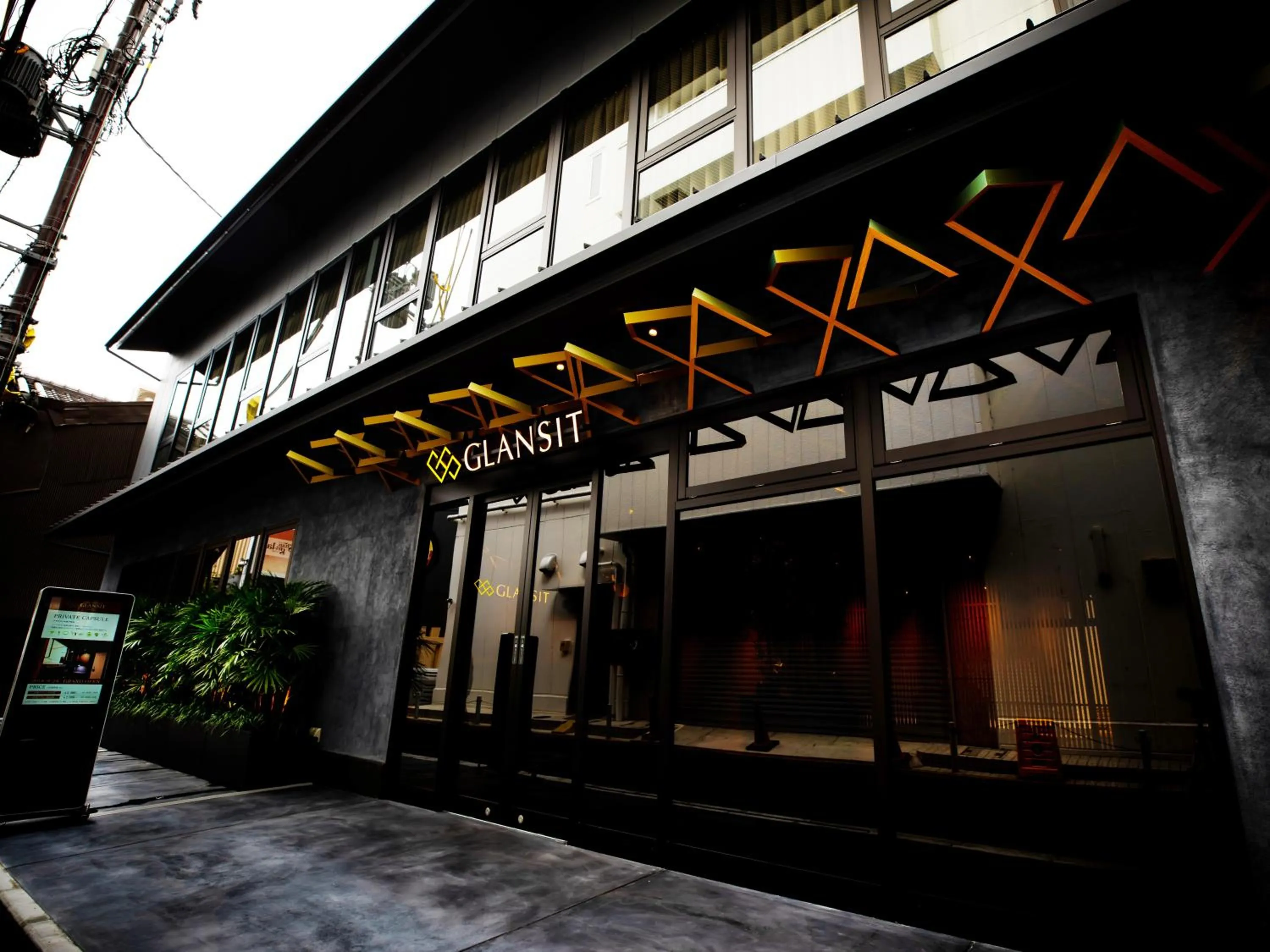 Standard Capsule Room for Male in Glansit Kyoto Kawaramachi