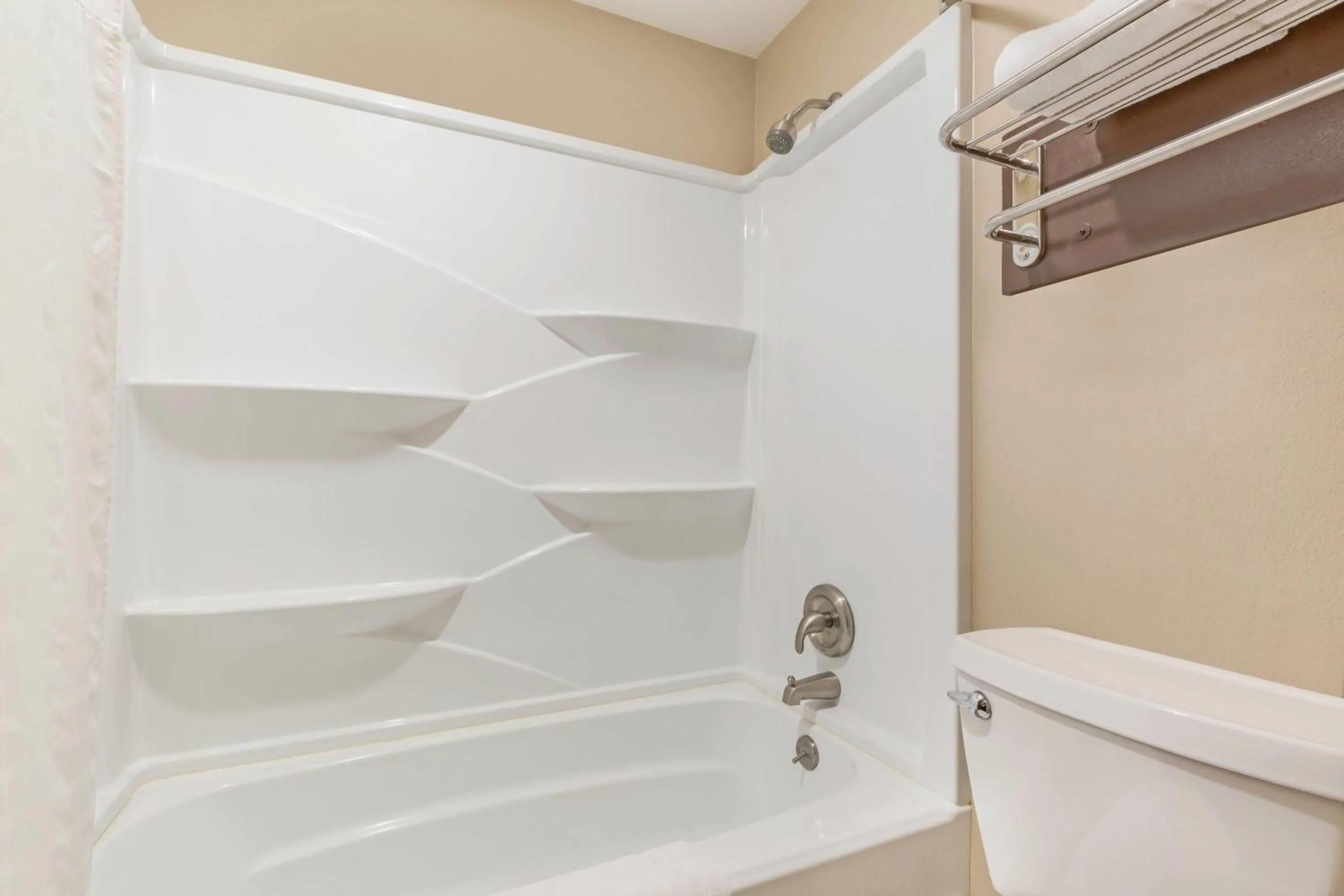 Bathroom in Days Inn by Wyndham Auburn