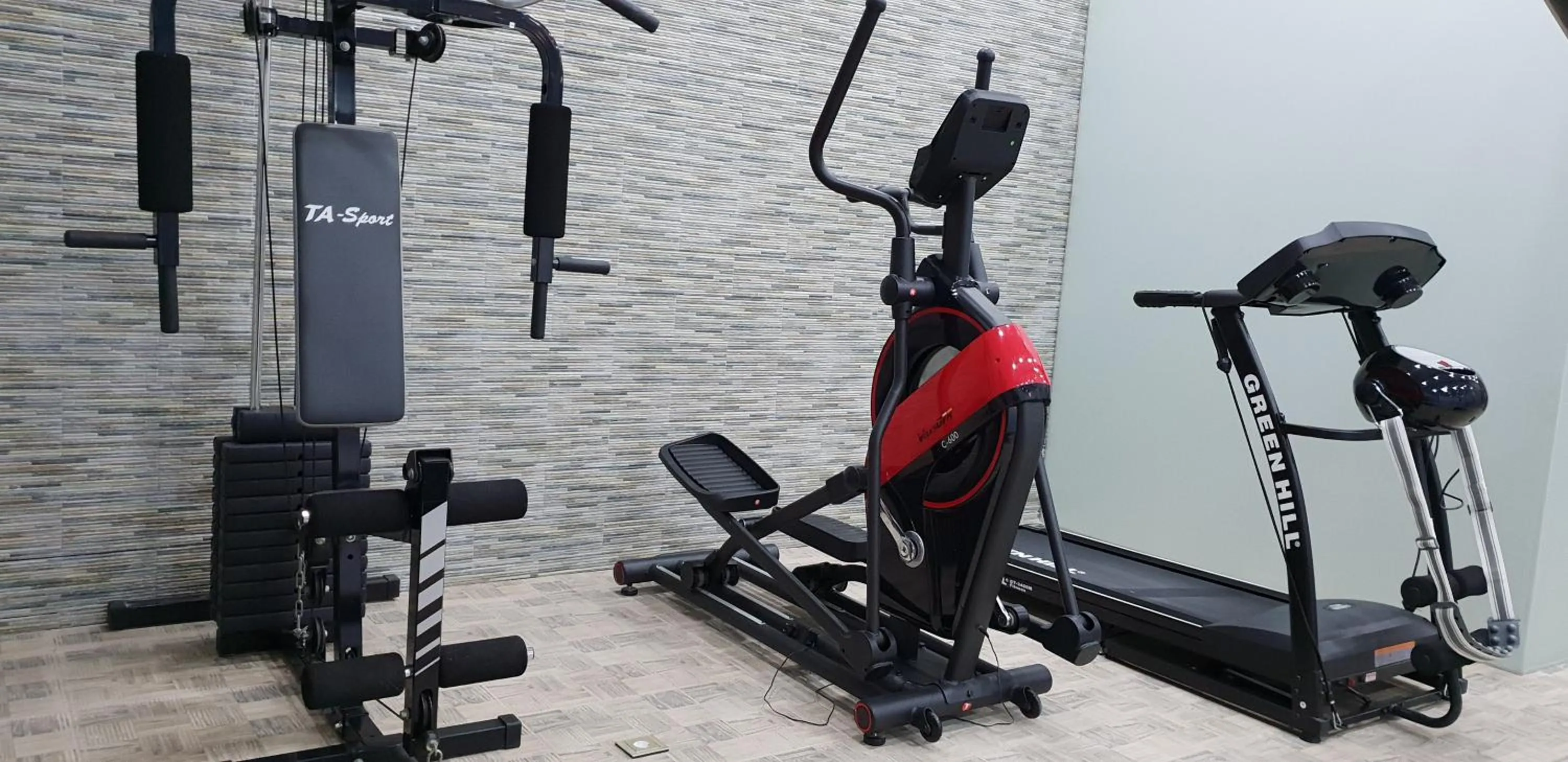 Fitness centre/facilities in Atlas Hotel Baku