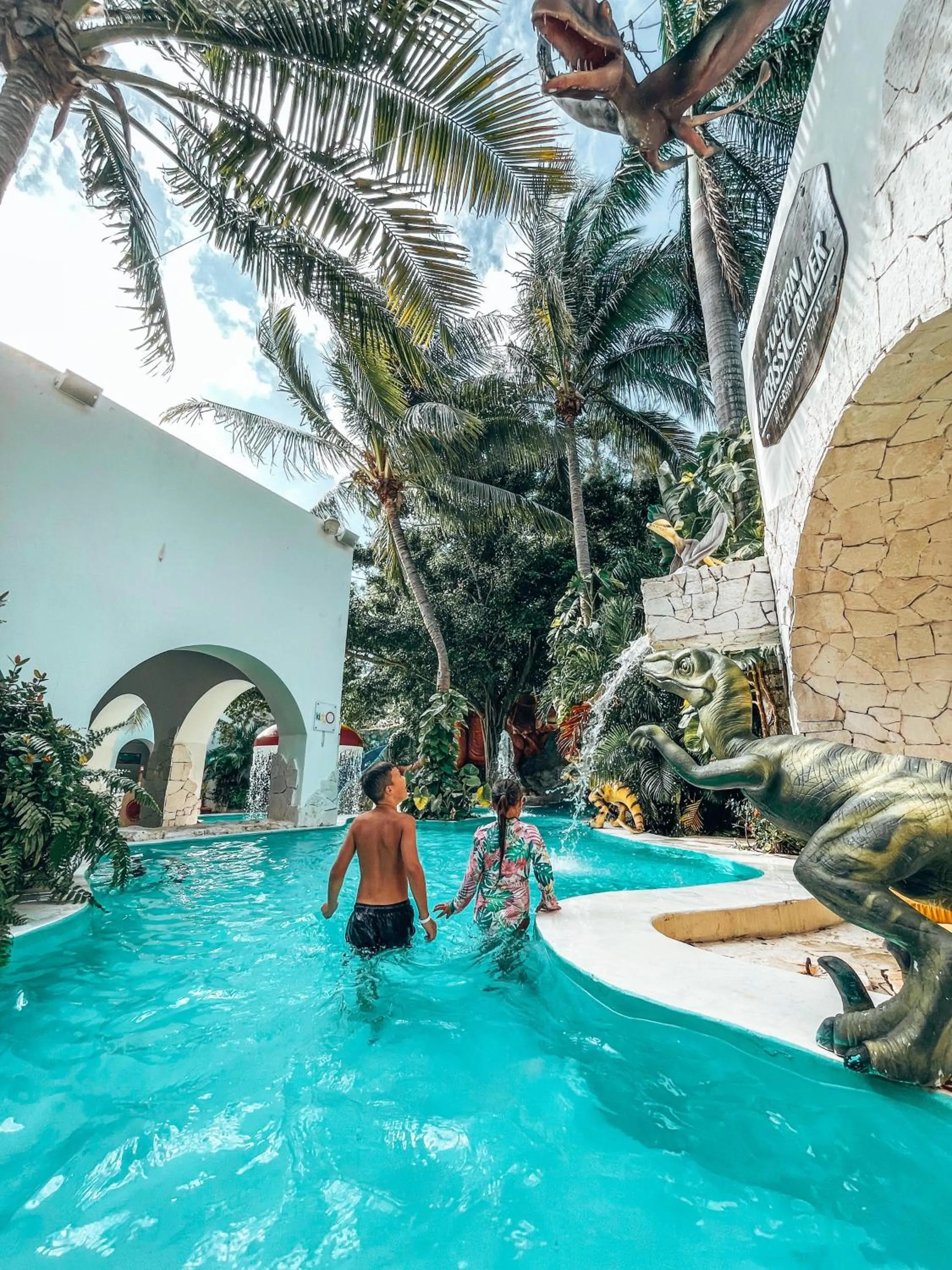 children in Oasis Palm - All Inclusive