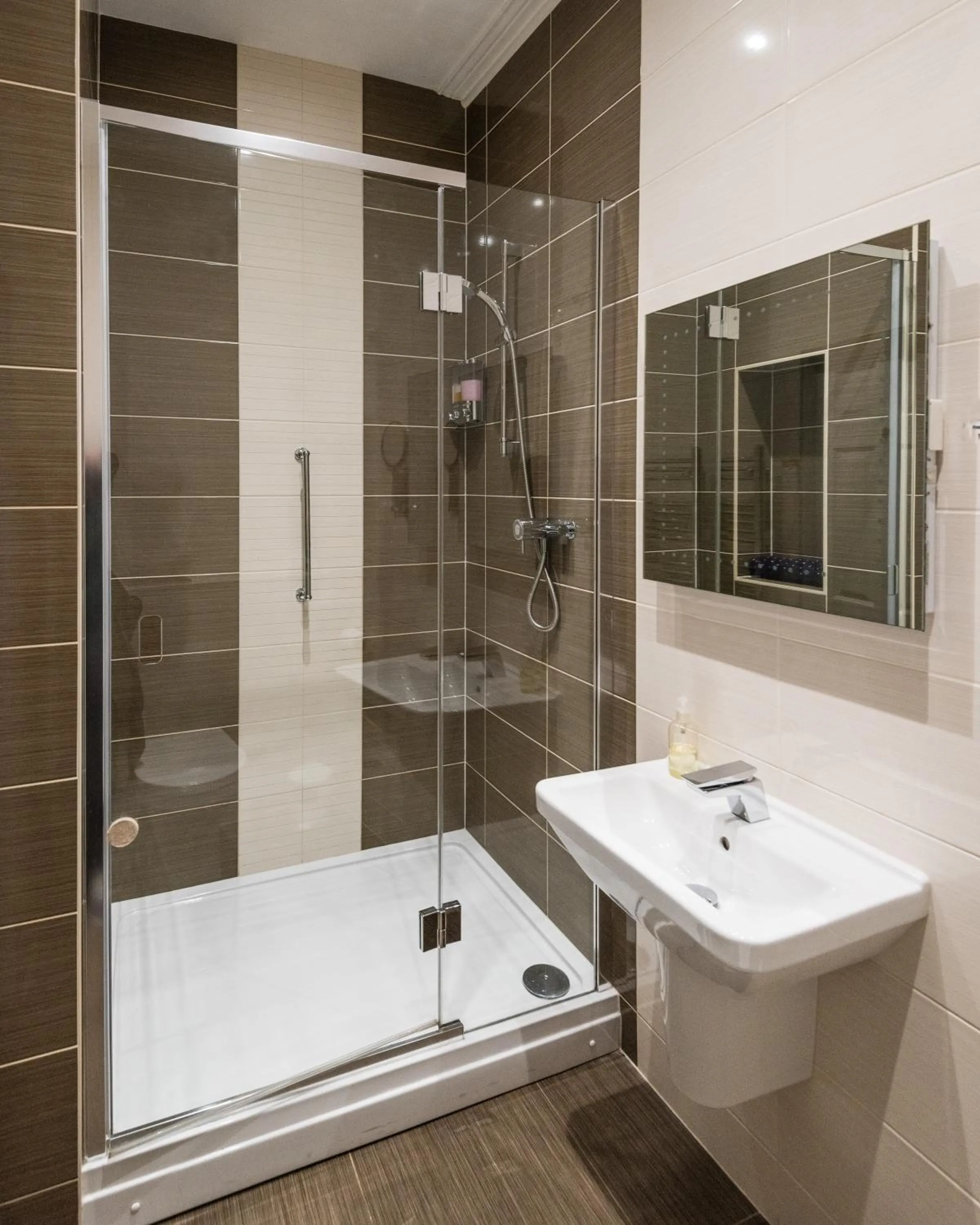 The Claymore Guest House