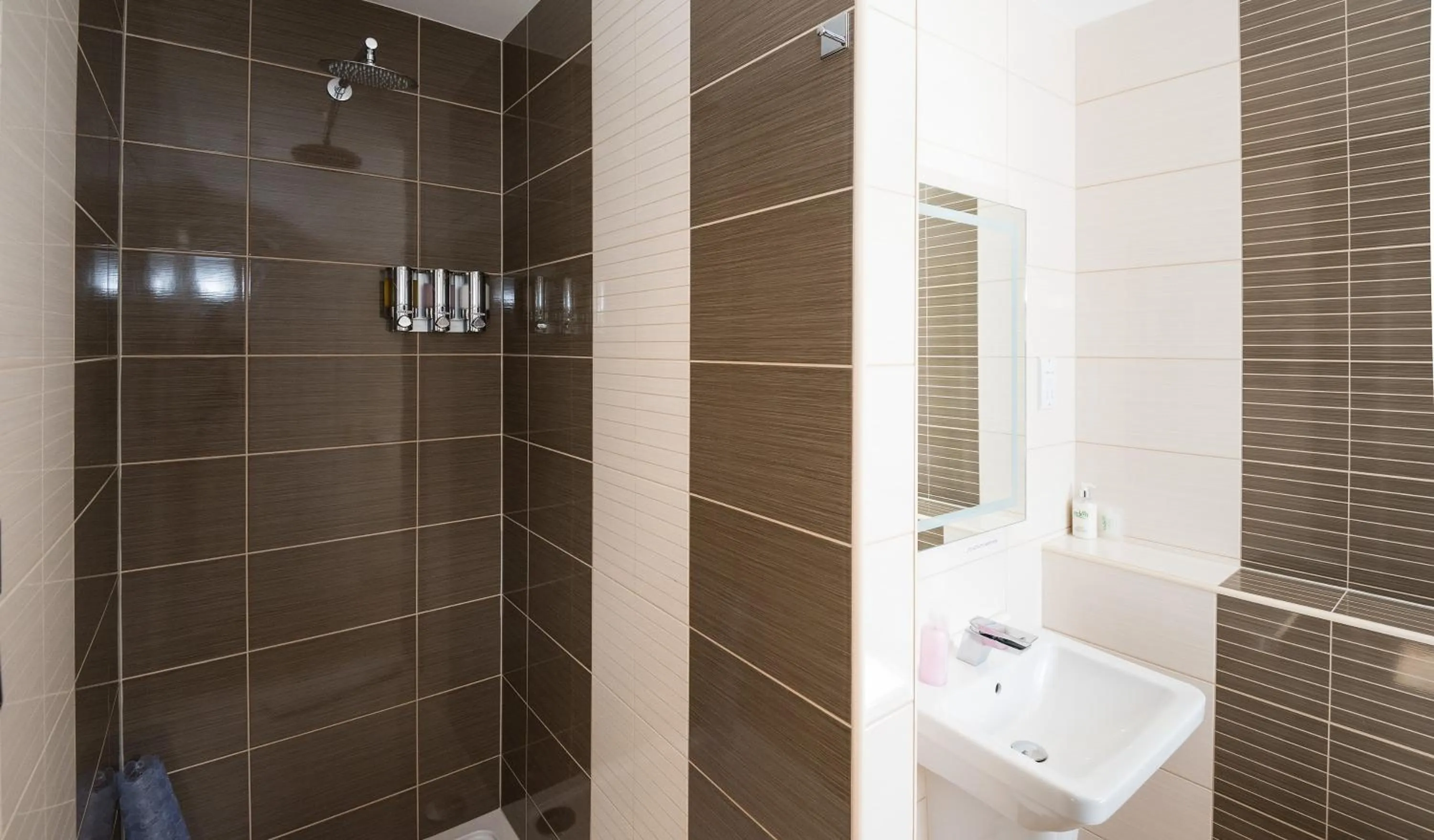 The Claymore Guest House