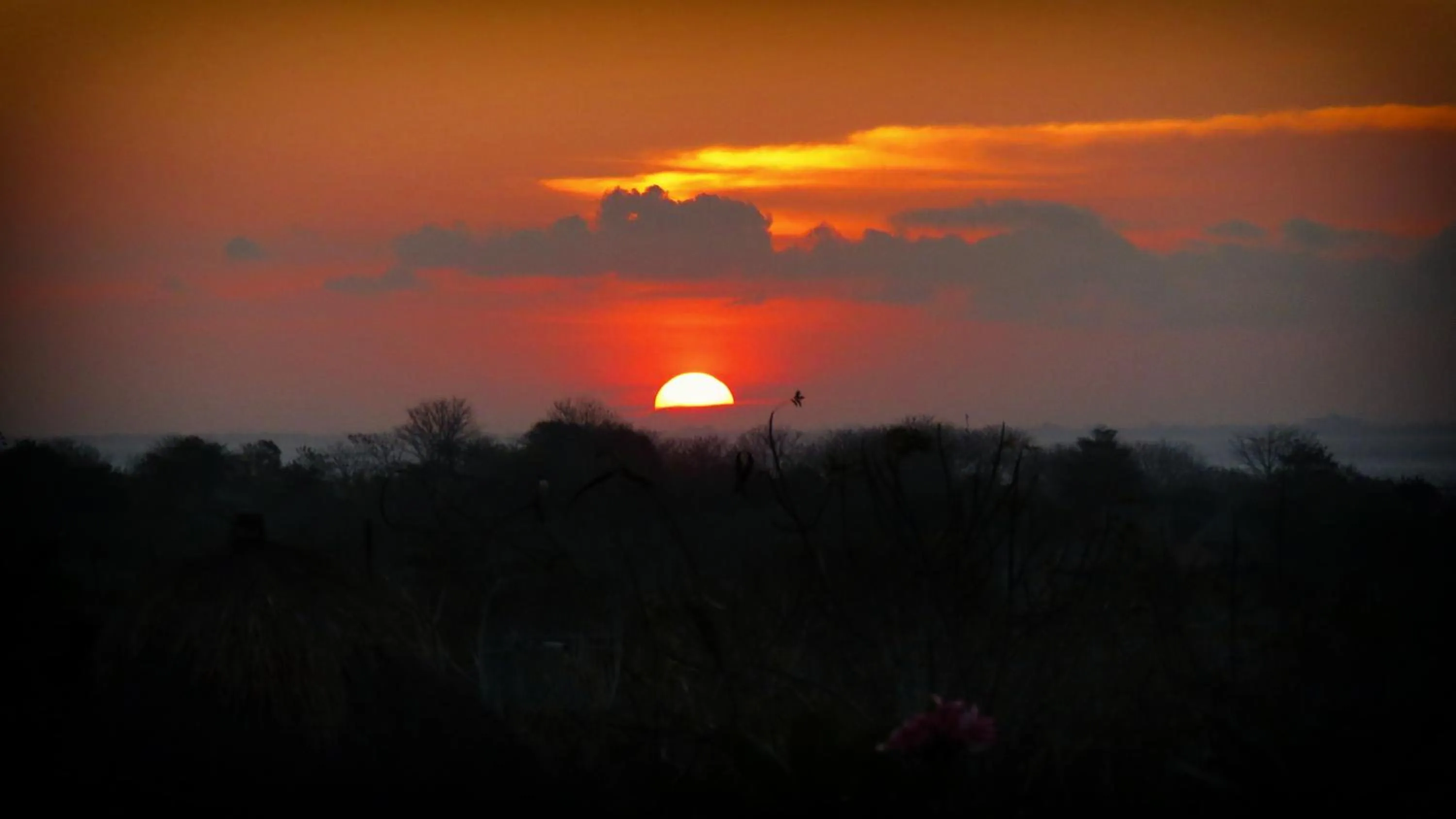 Sunset in Pandana Boutique Hotel
