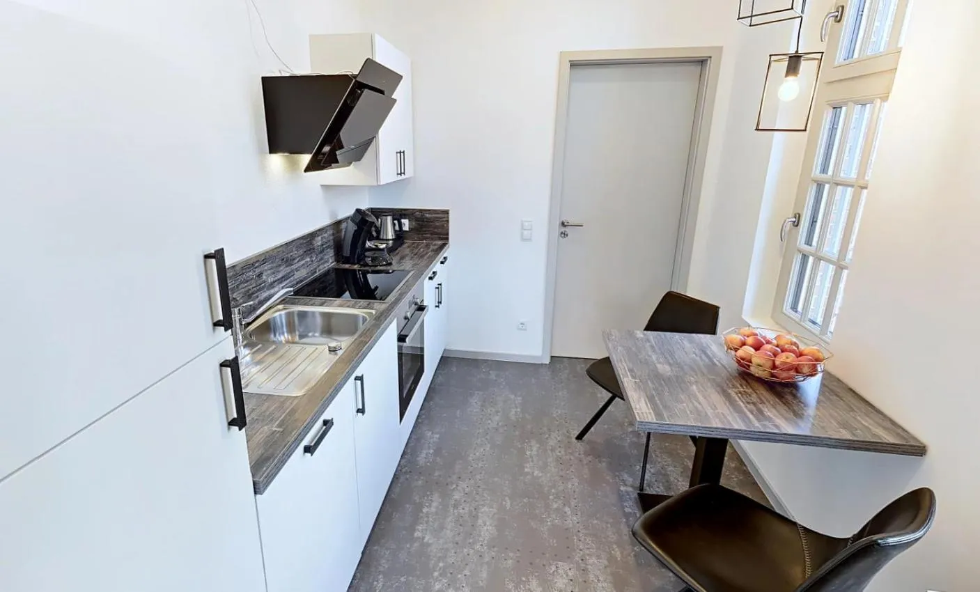 Kitchen or kitchenette in Boardinghouse Emden