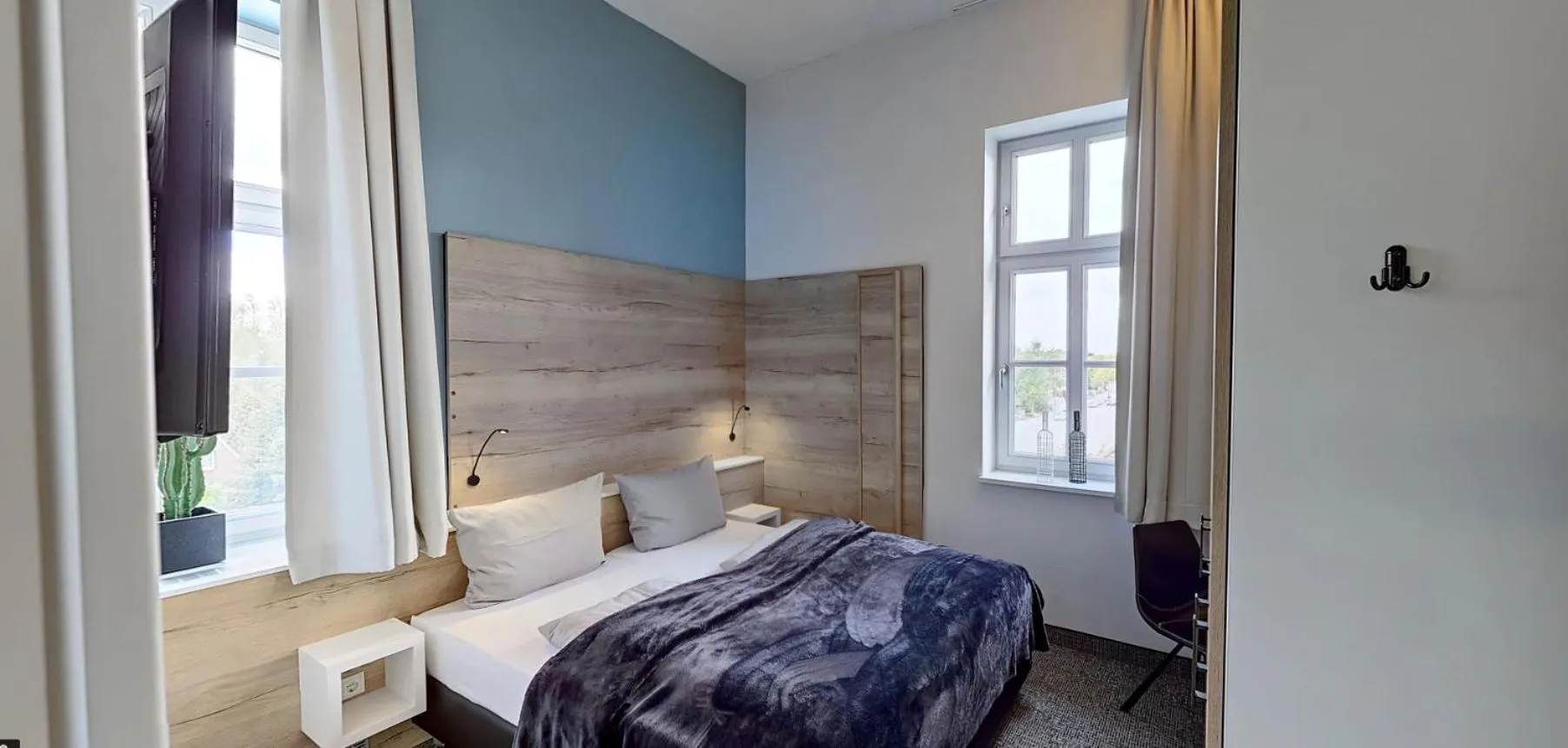 Bedroom, Bed in Boardinghouse Emden