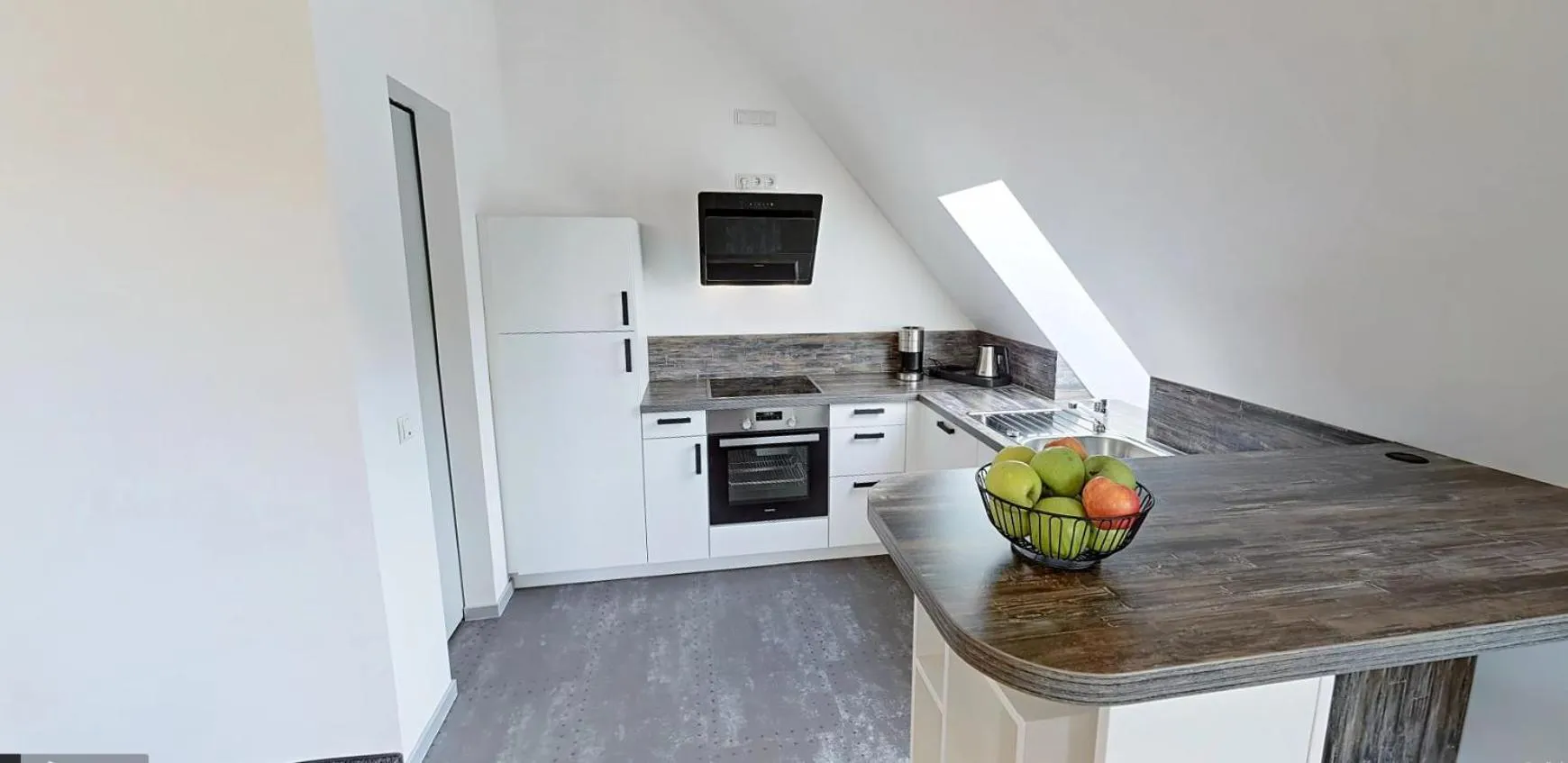 Kitchen or kitchenette in Boardinghouse Emden