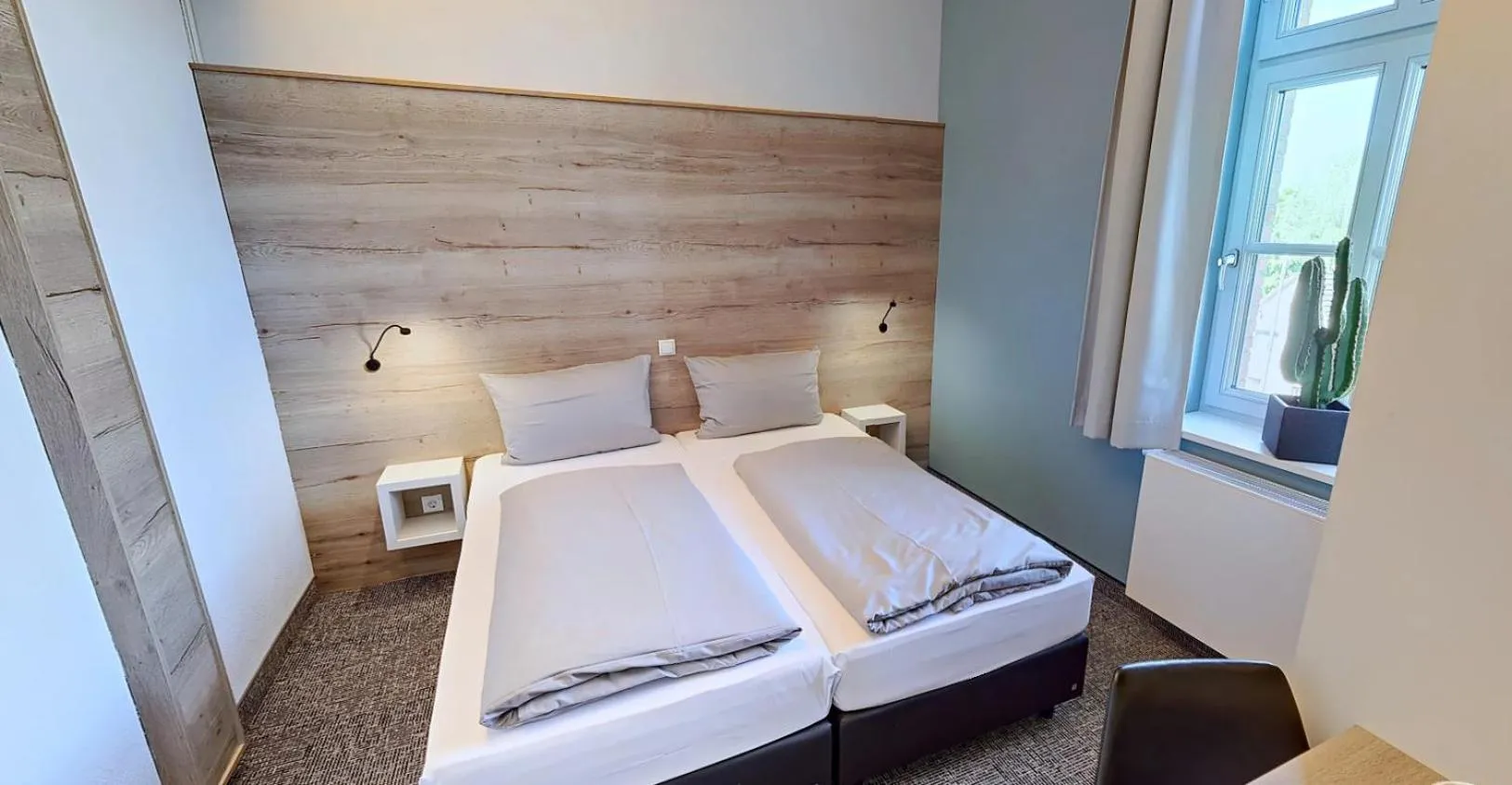 Bedroom, Bed in Boardinghouse Emden