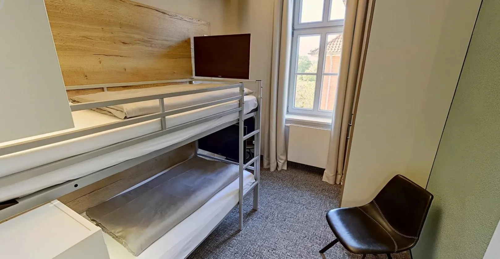 Bedroom, Bed in Boardinghouse Emden