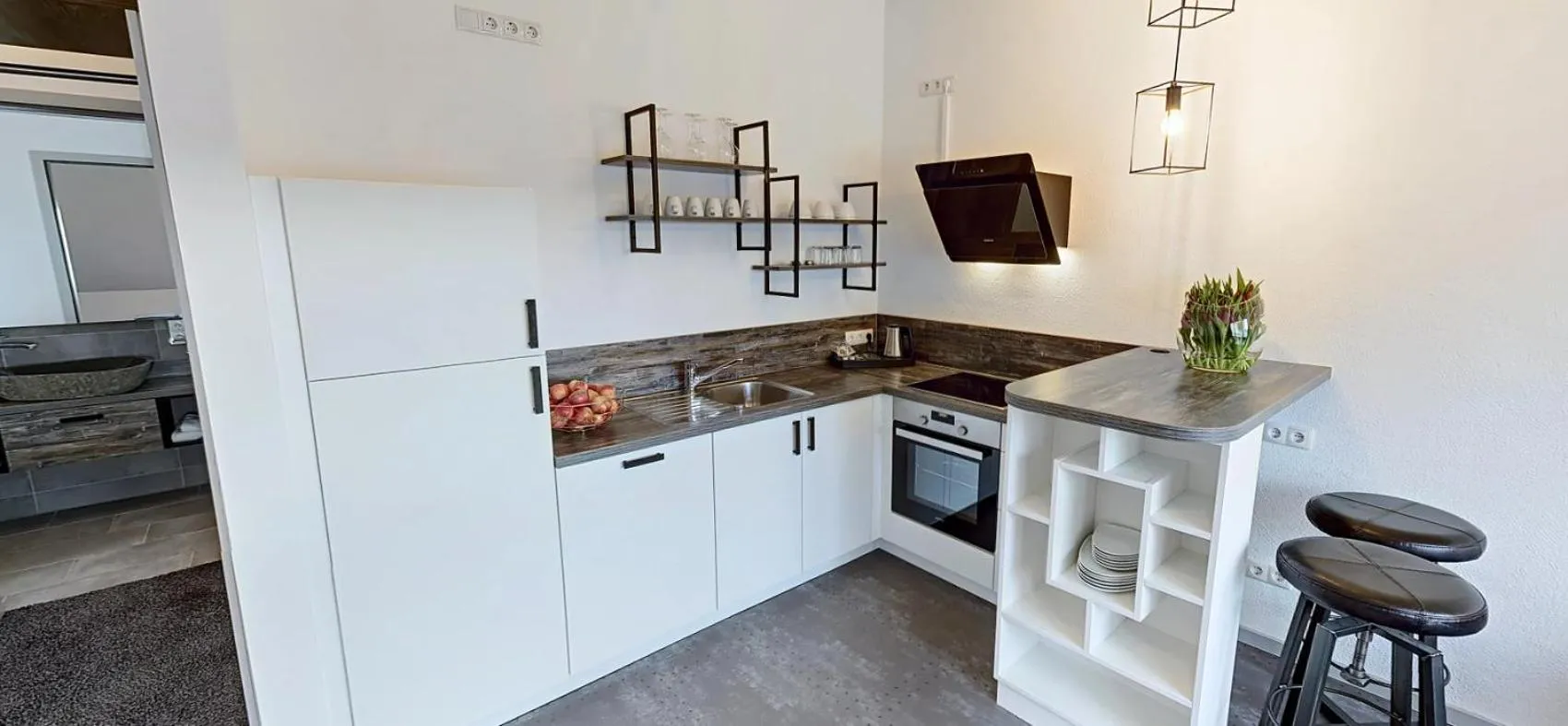 Kitchen or kitchenette in Boardinghouse Emden