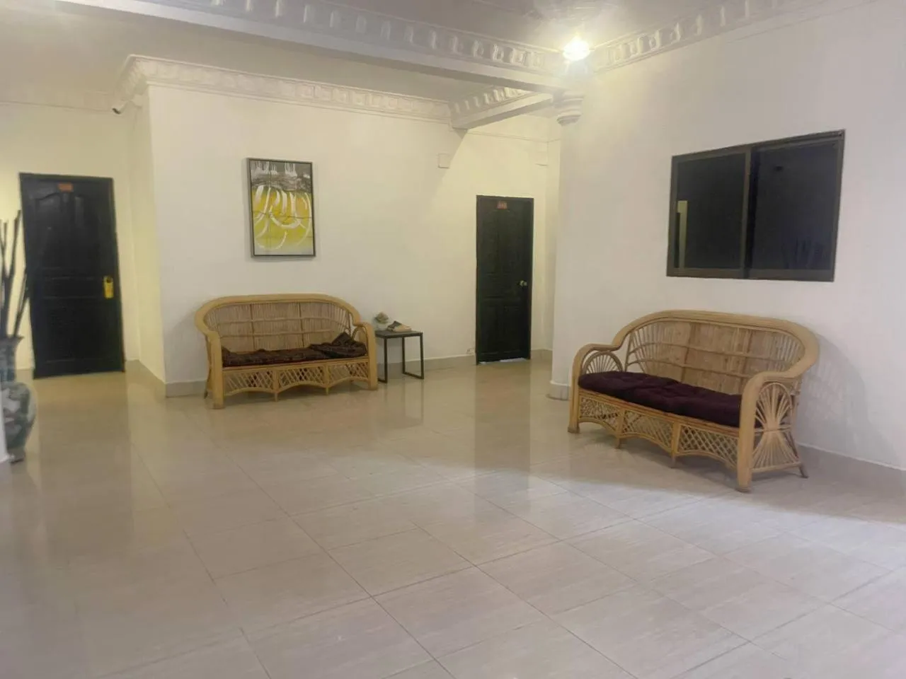 Area and facilities in Best Central Point Hotel