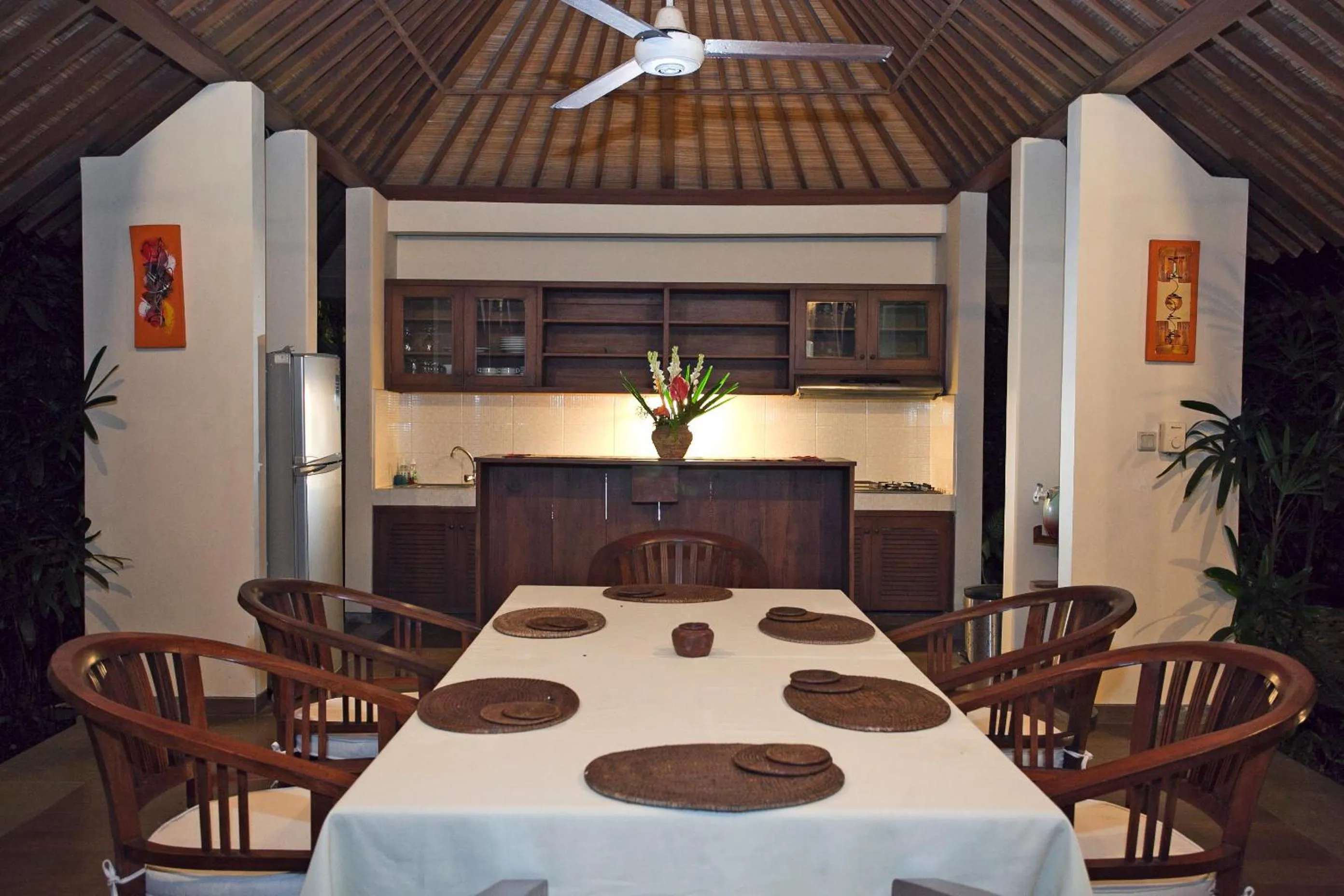 Dining area in Natah Bale Villas