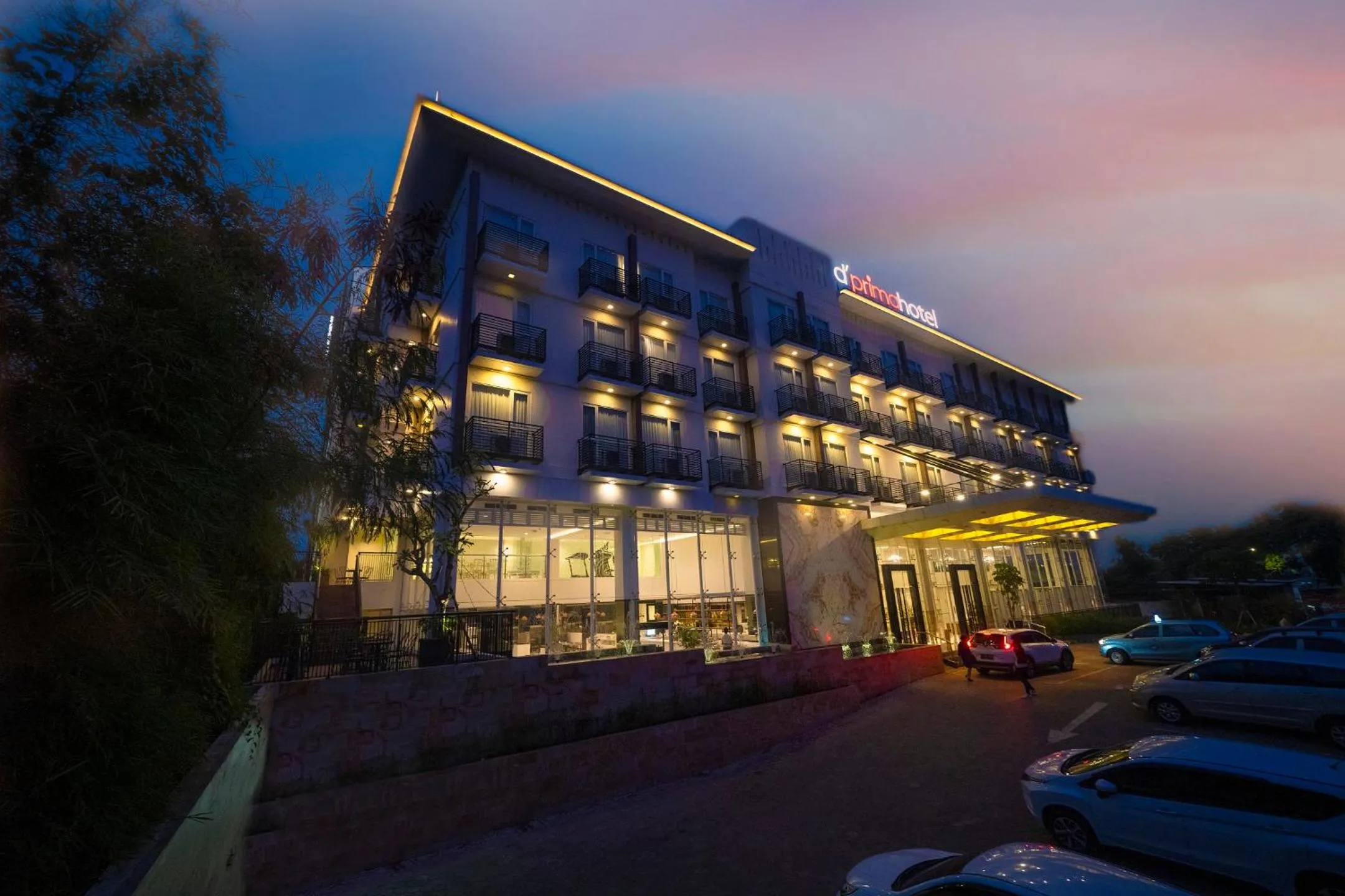 Property building in d'primahotel Airport Jakarta 2