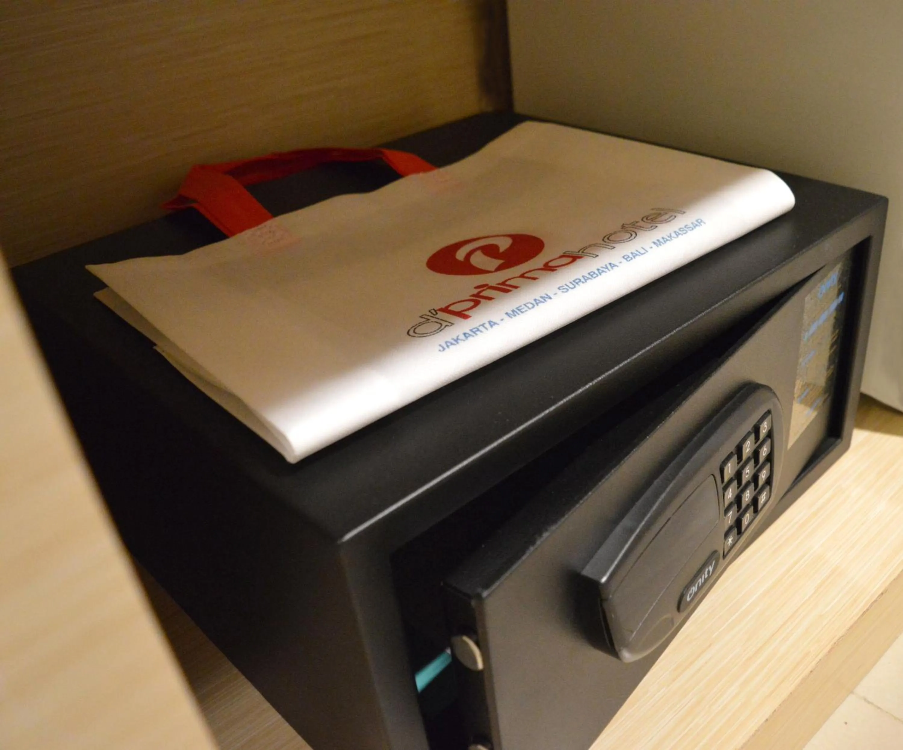 Area and facilities in d'primahotel Airport Jakarta 2