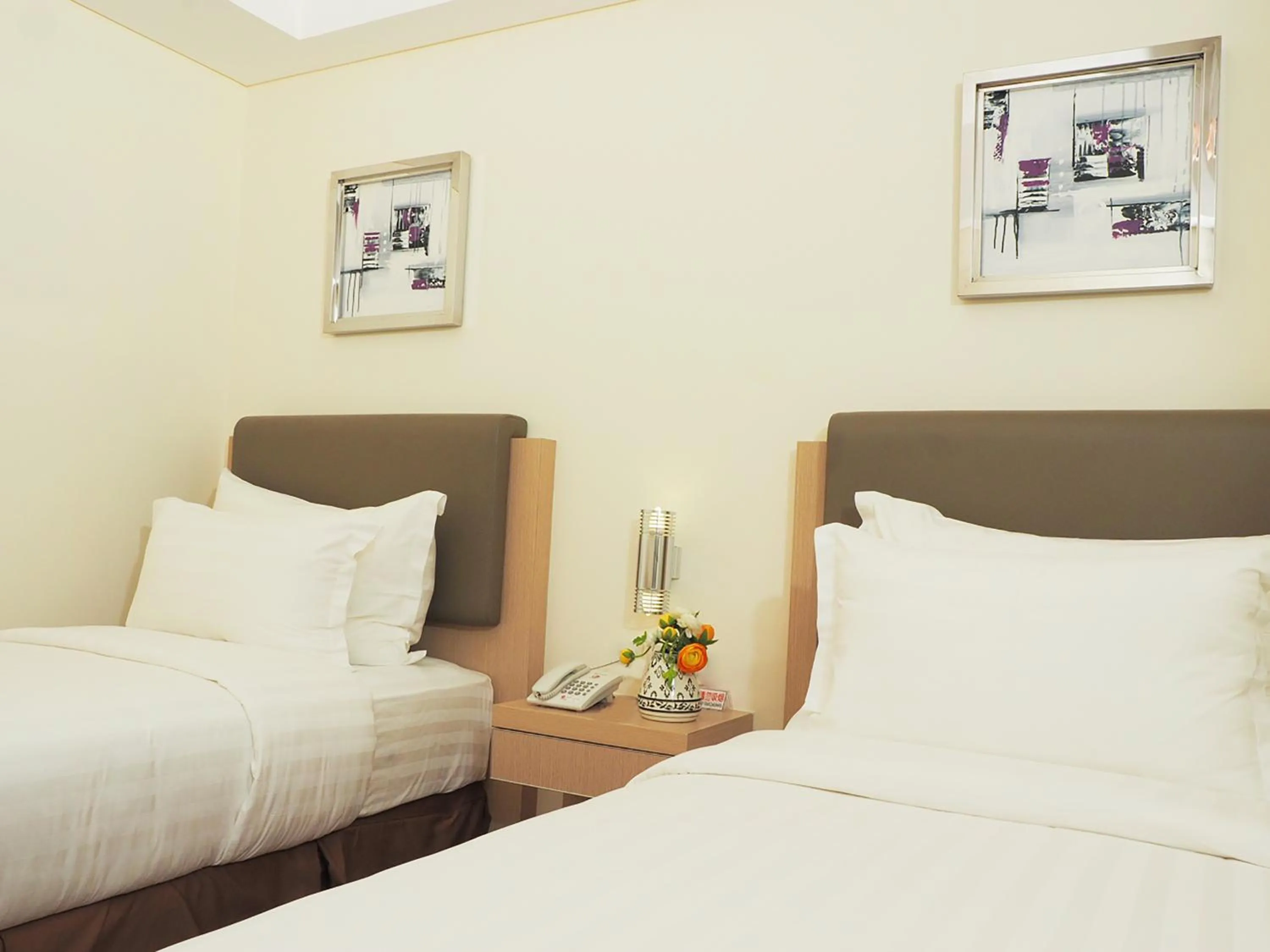 Bed in d'primahotel Airport Jakarta 2