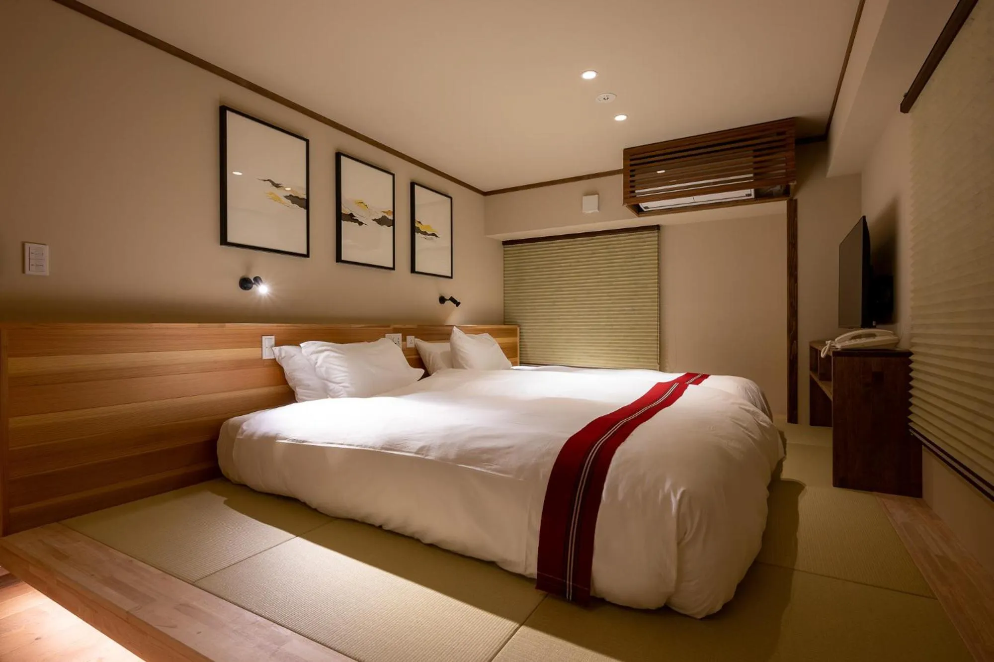 Bedroom, Bed in Kawamotoya