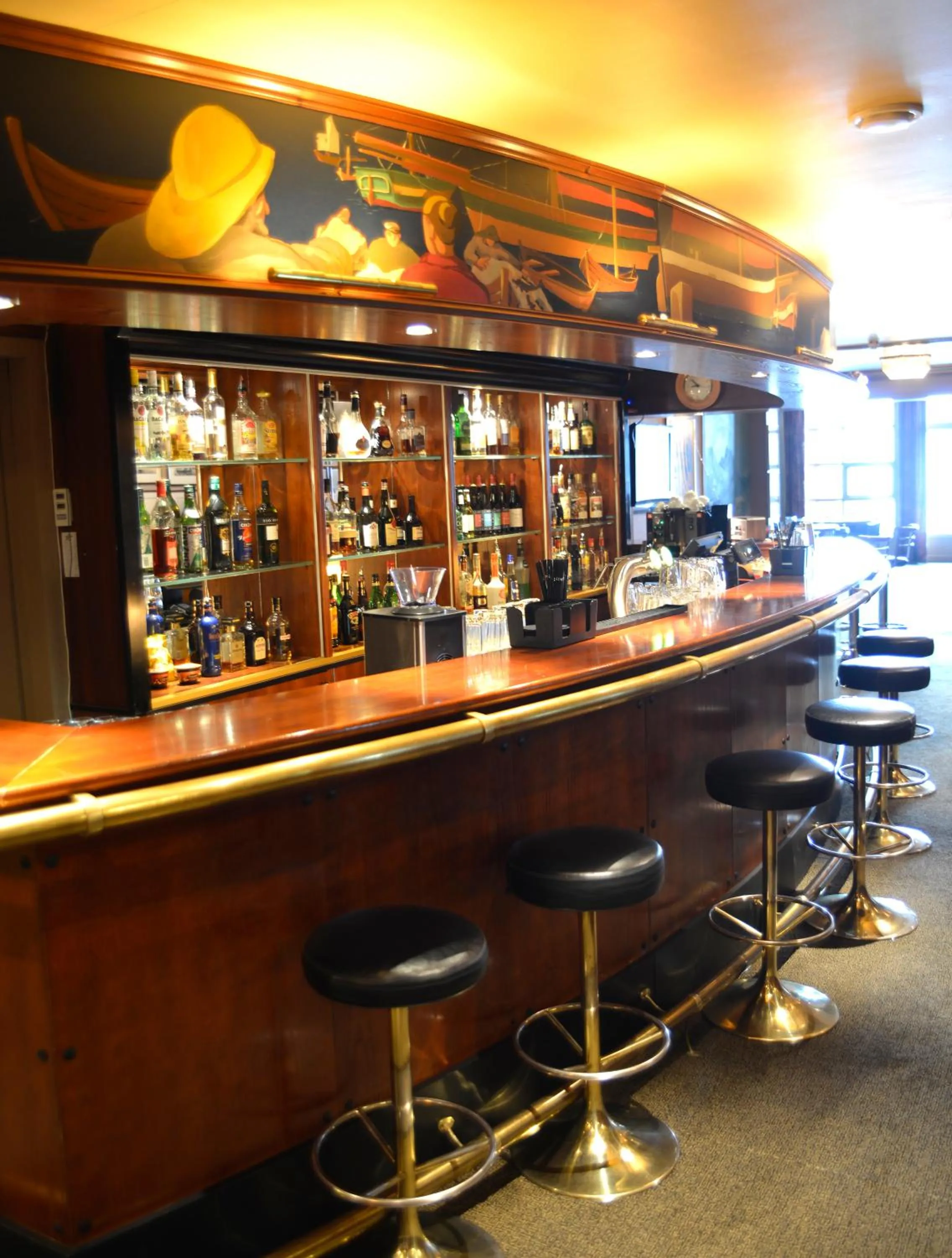 Lounge or bar in Rosendal Fjordhotel