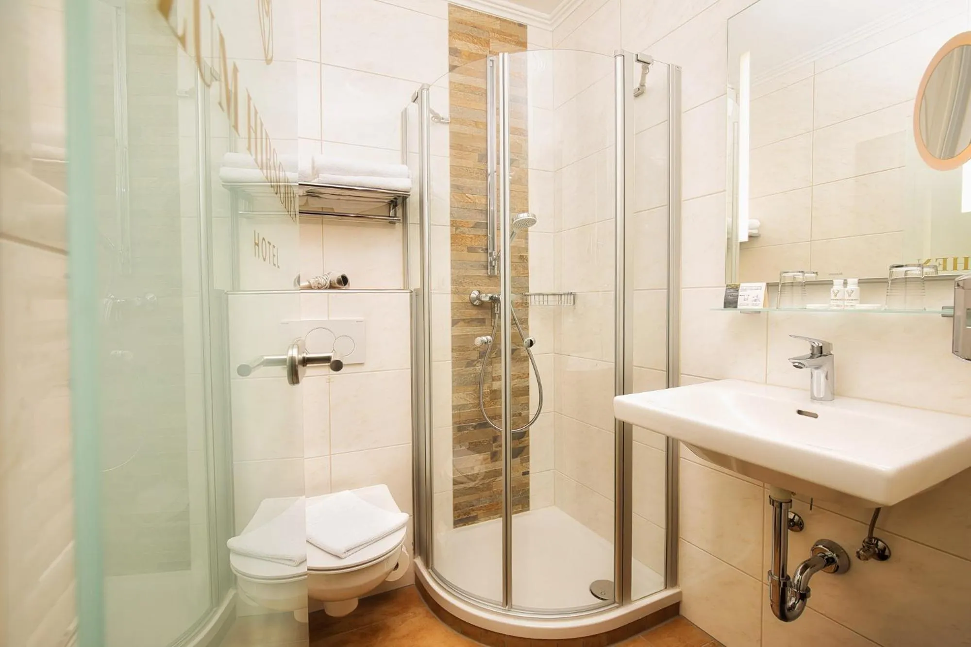 Bathroom in Hotel zum Hirschen