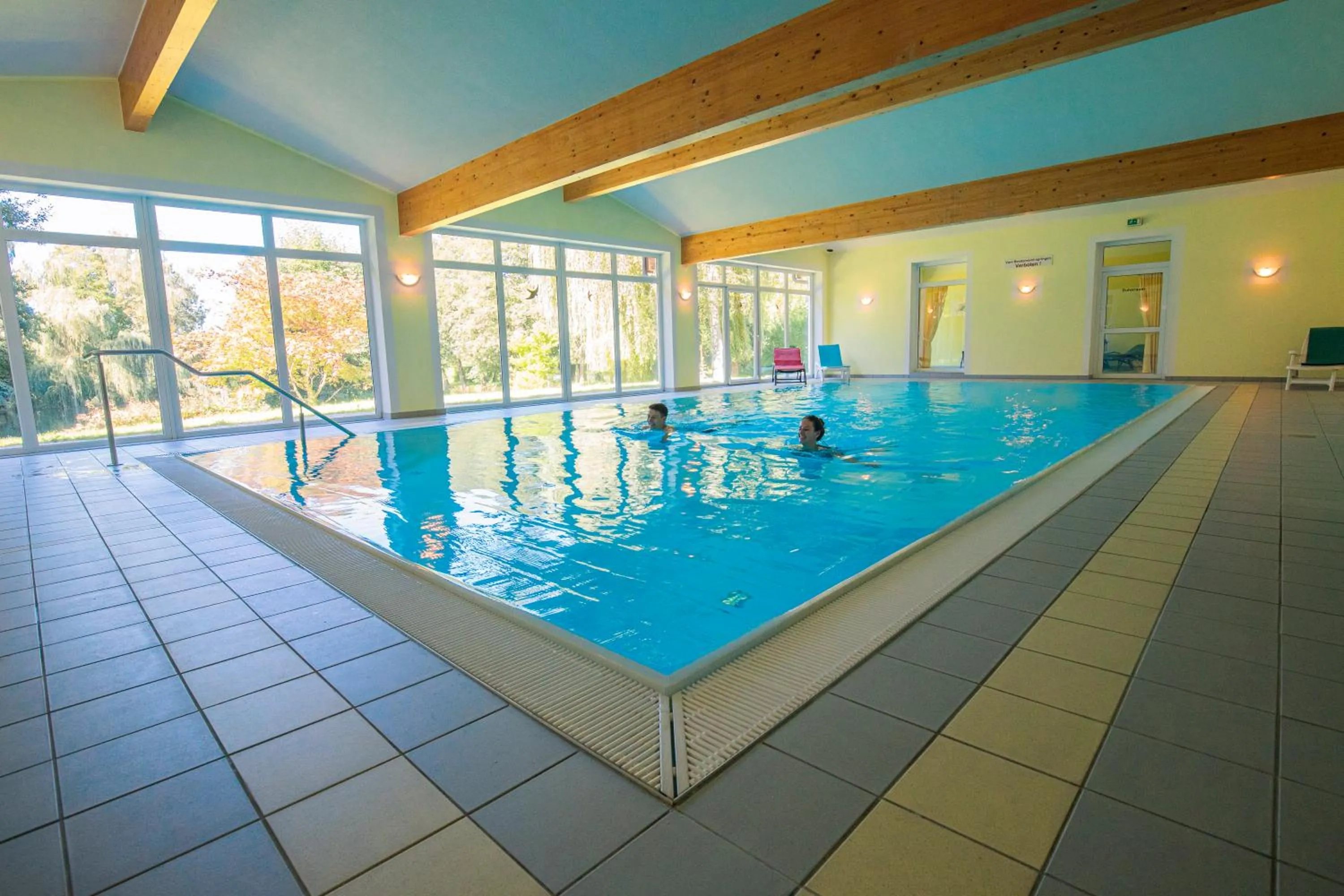 Swimming pool in Hotel zum Hirschen