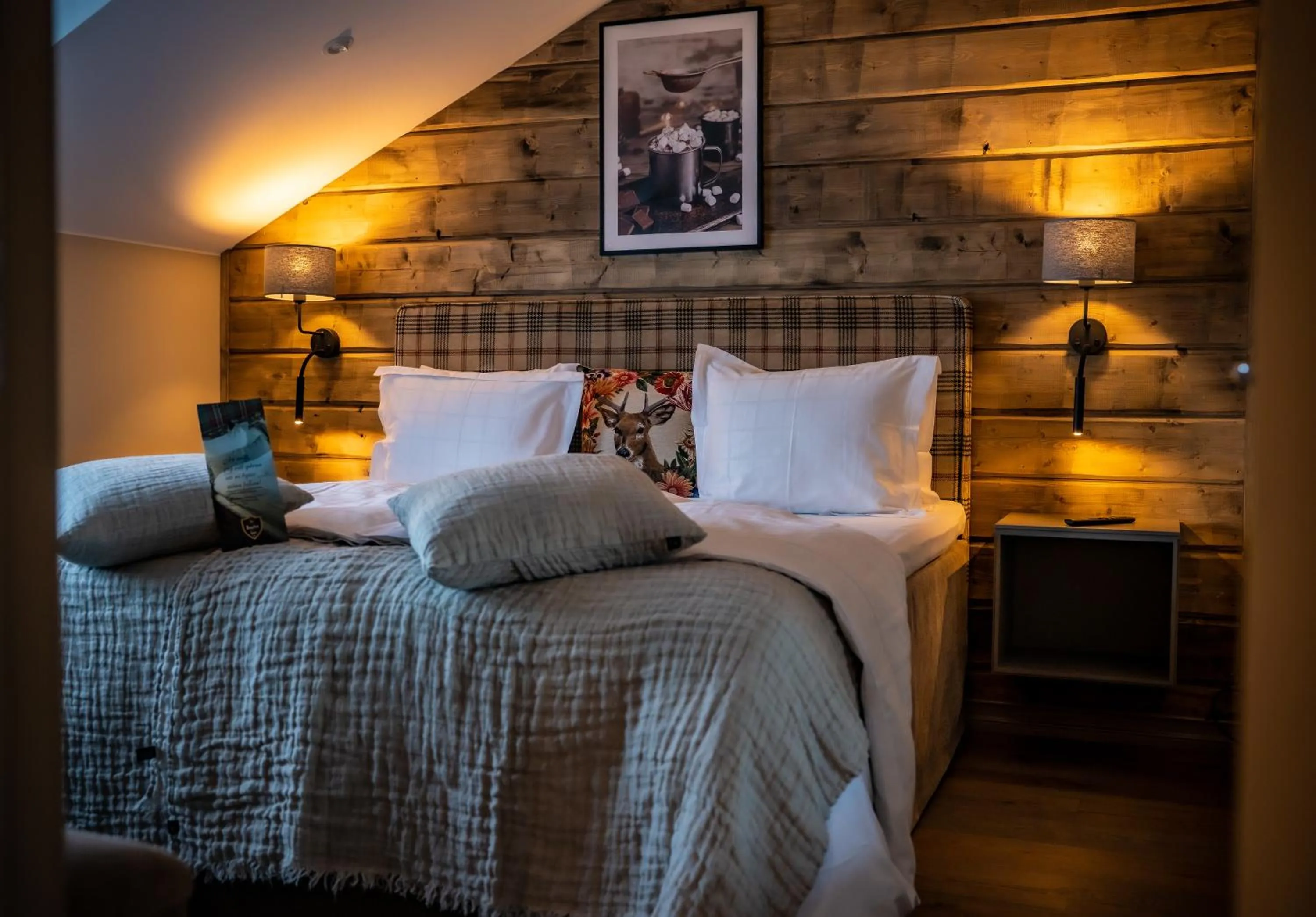 Bedroom, Bed in Hotel Bügelhof