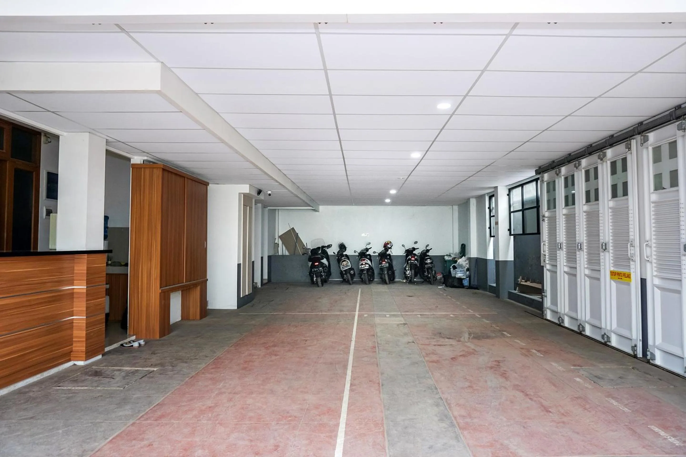 On site in Hotel O Sarkawi Residence