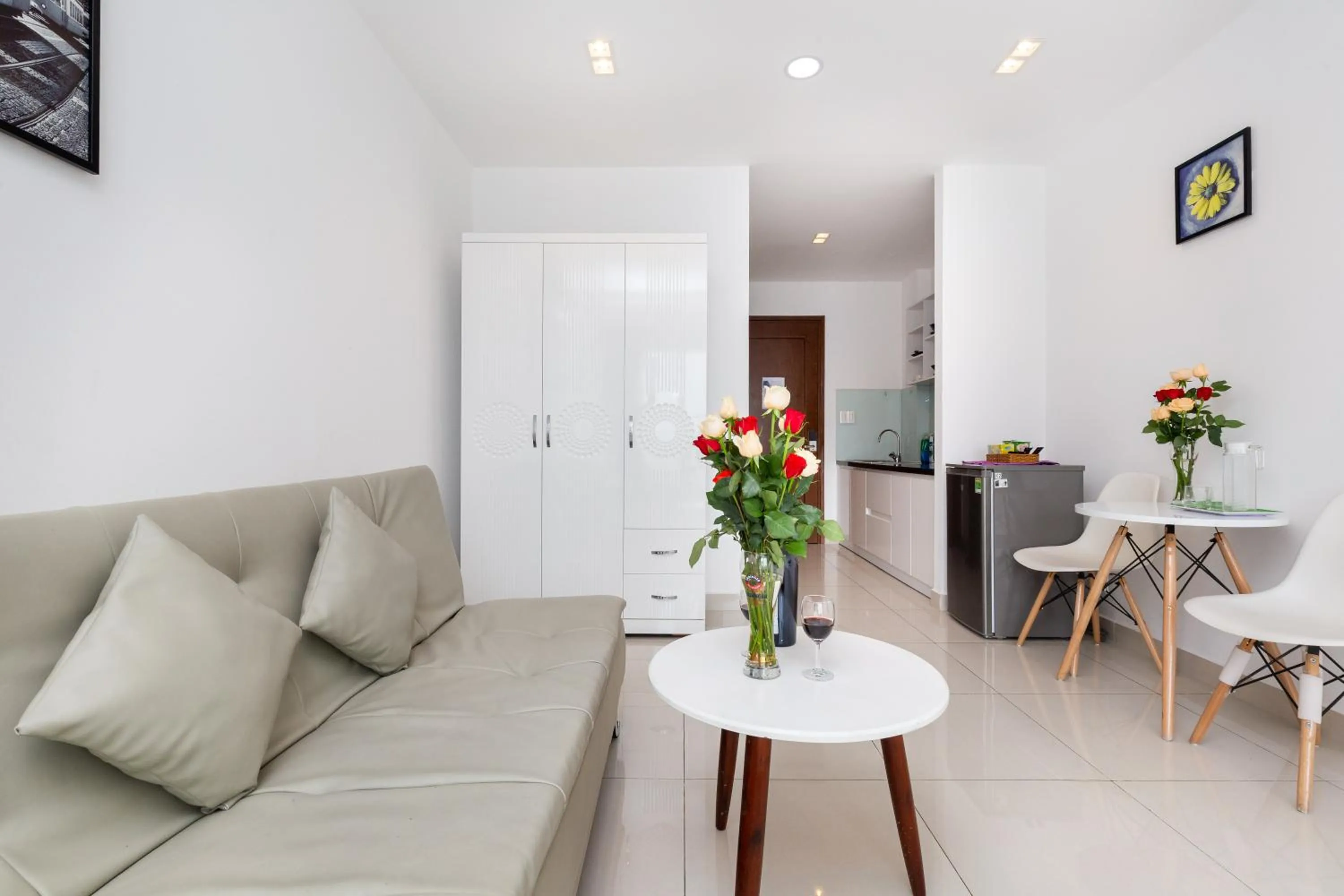 Sky Center Near Airport