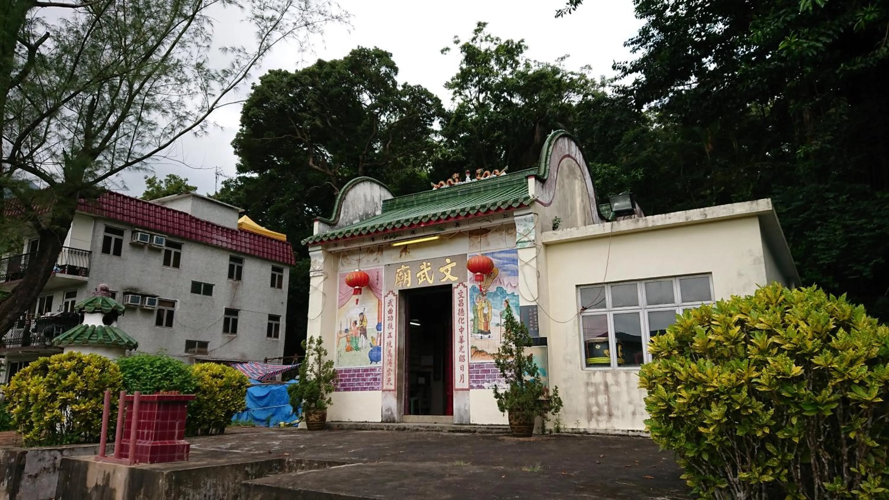 Nearby landmark in Silvermine Beach Resort