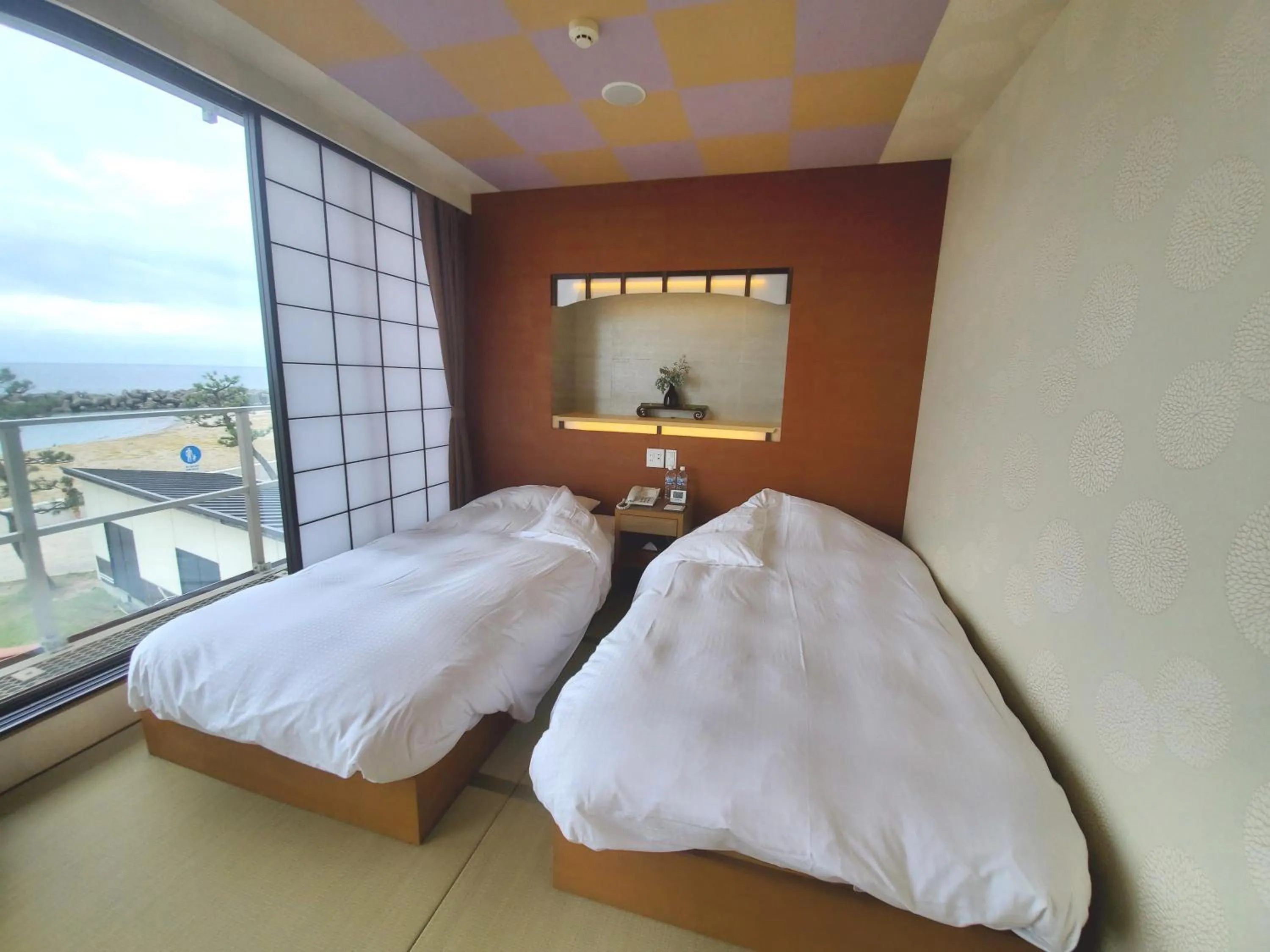 Bedroom, Bed in Bayside Square Kaike Hotel