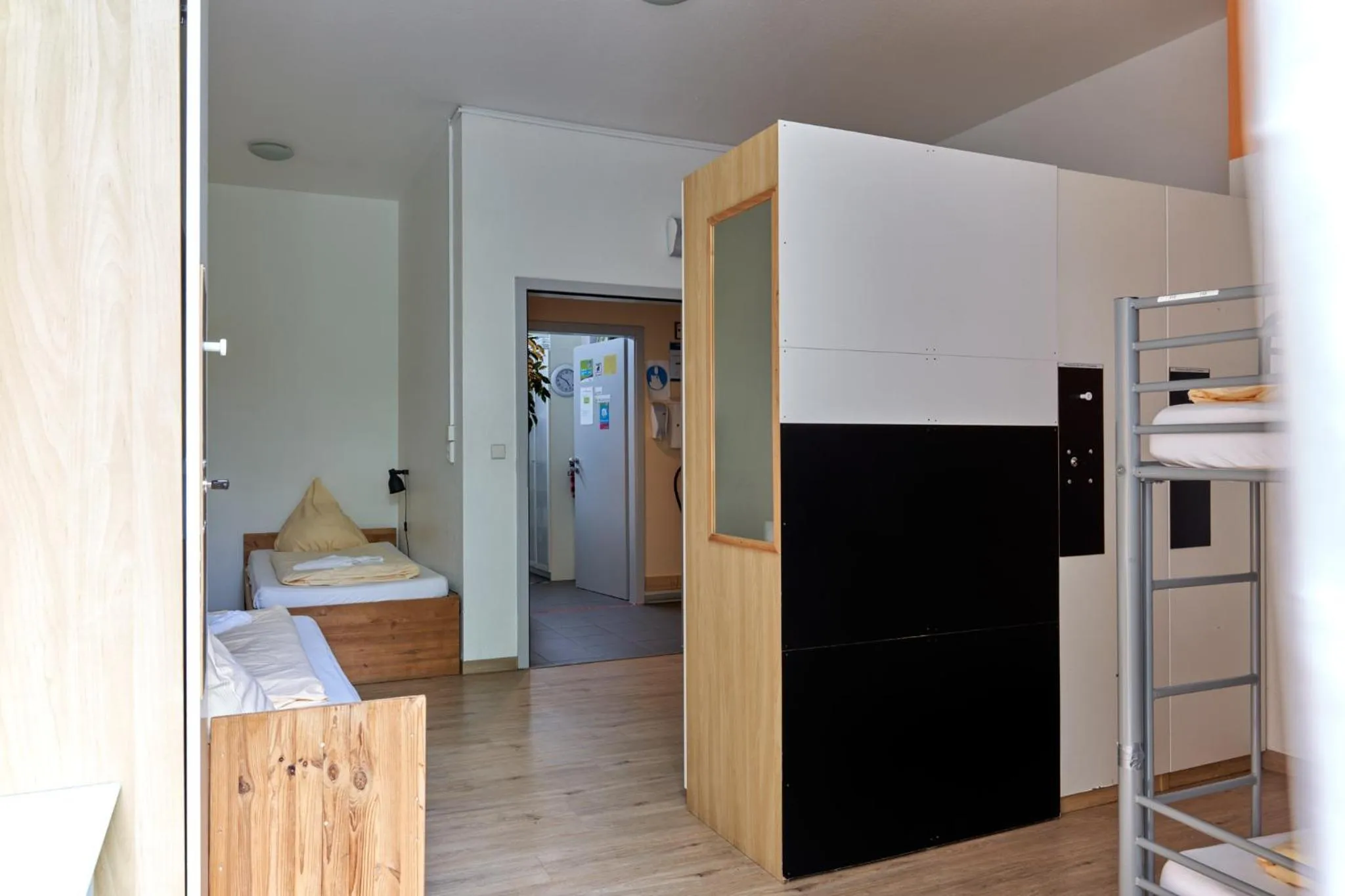 Bed in Hostel Gästehaus Kaiserpassage- Ihr Cityhostel