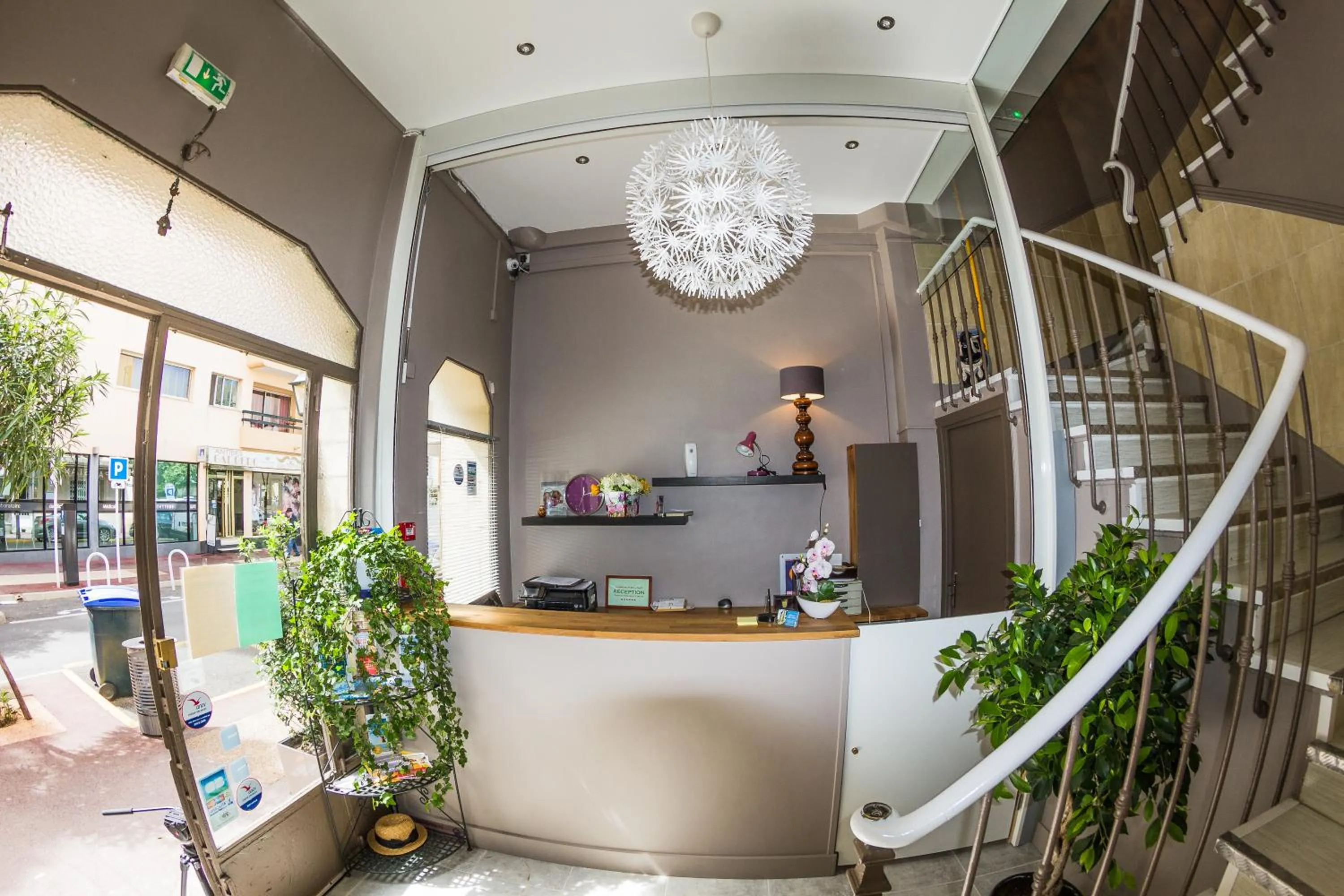 Lobby or reception in Hôtel Trianon