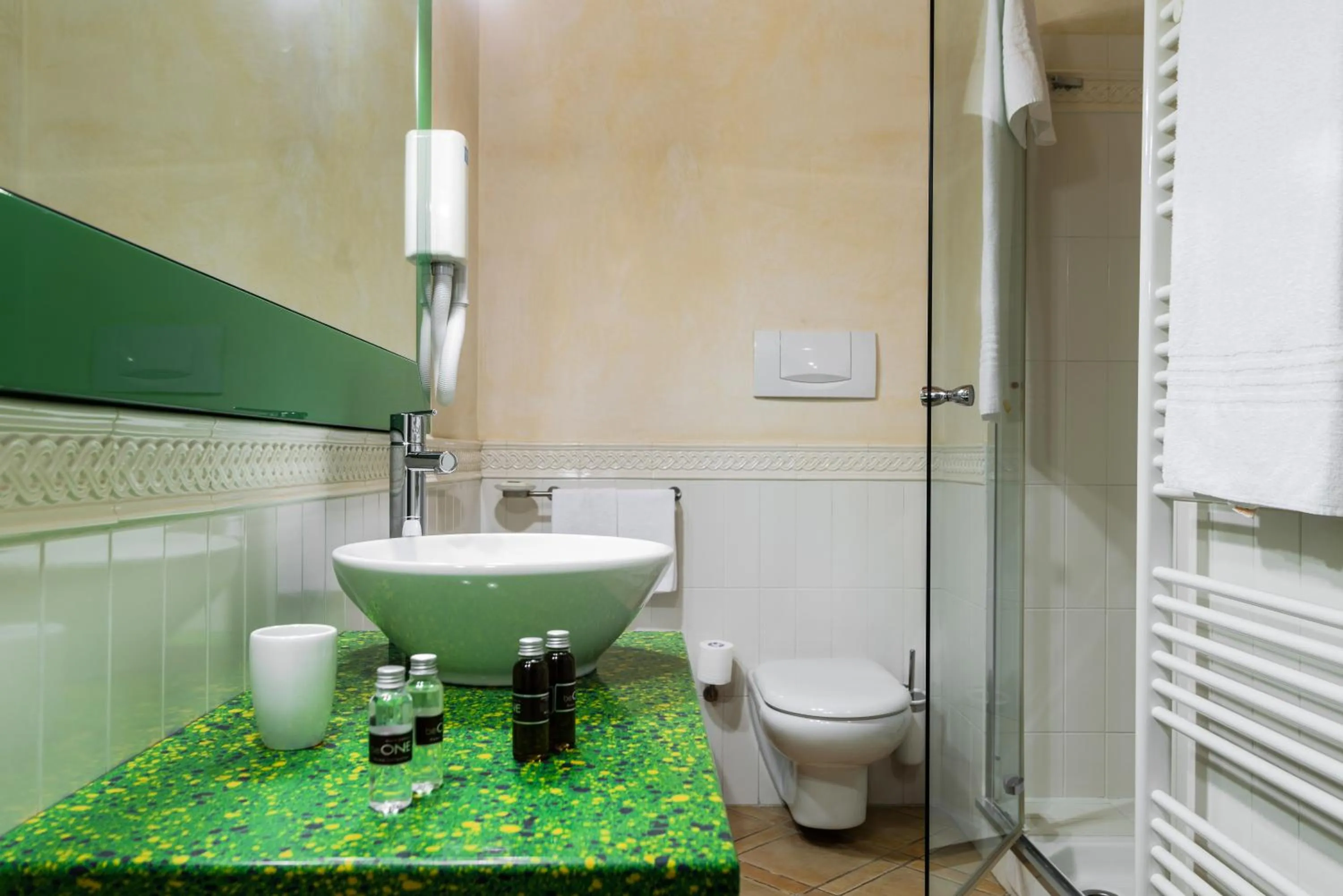 Bathroom in Ascanio Sforza - Suites & Apartments