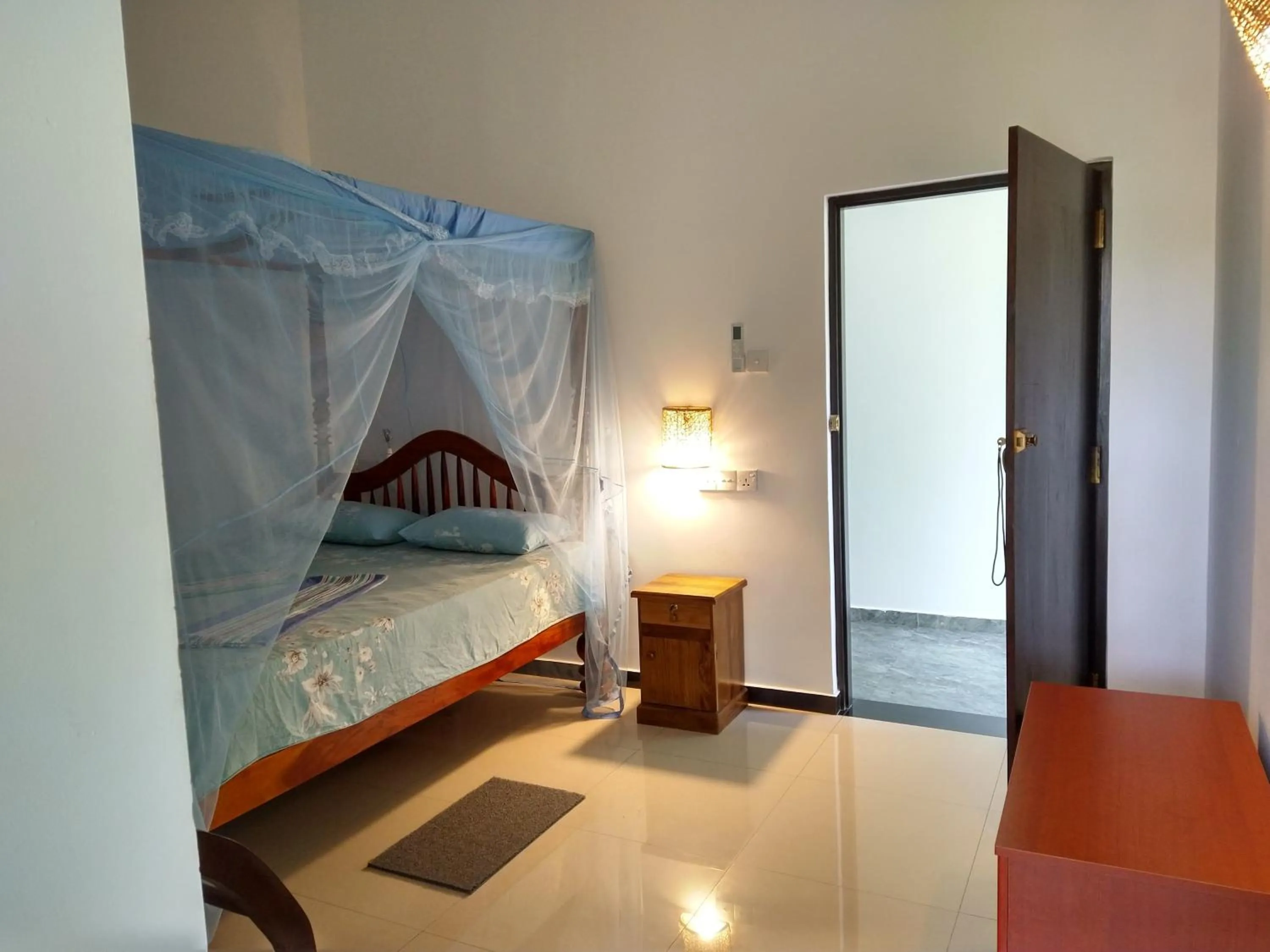 Photo of the whole room, Bed in All View Resort