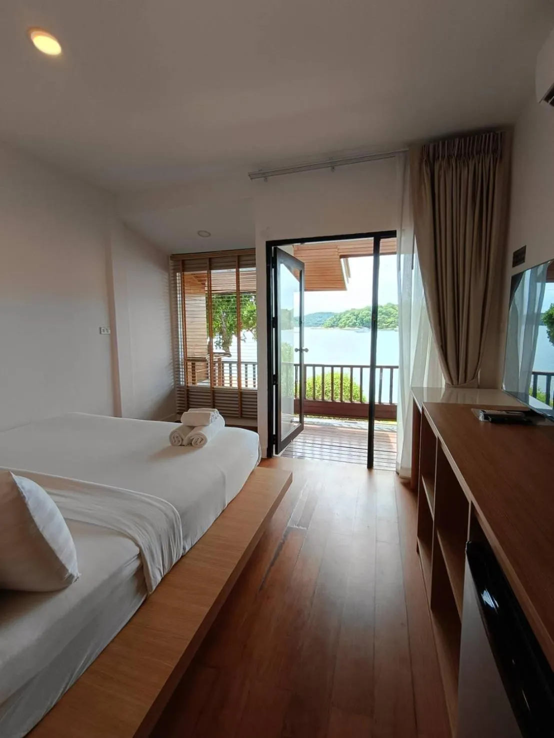 Bed in Vimarn Samed Resort