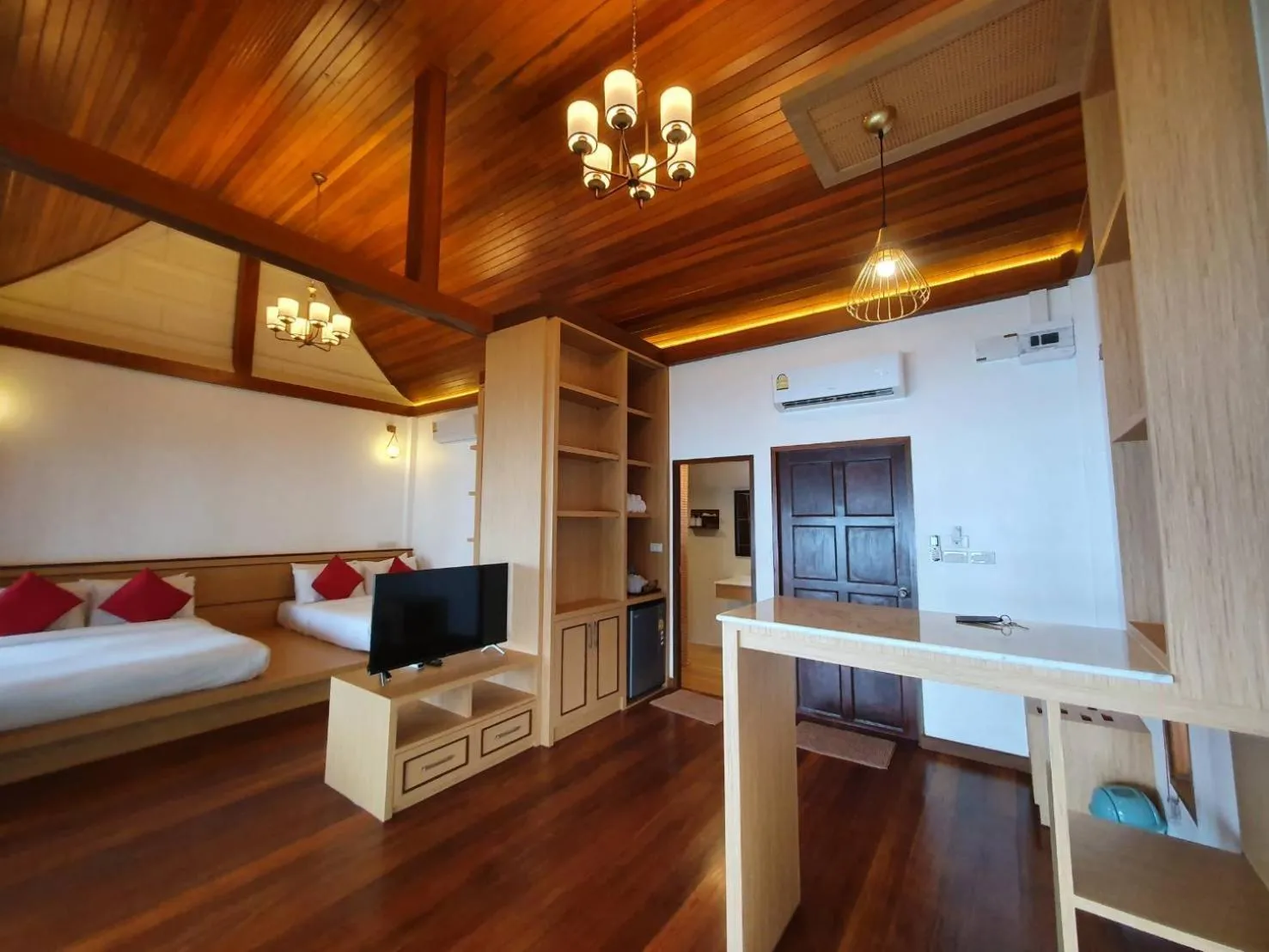 Bed in Vimarn Samed Resort