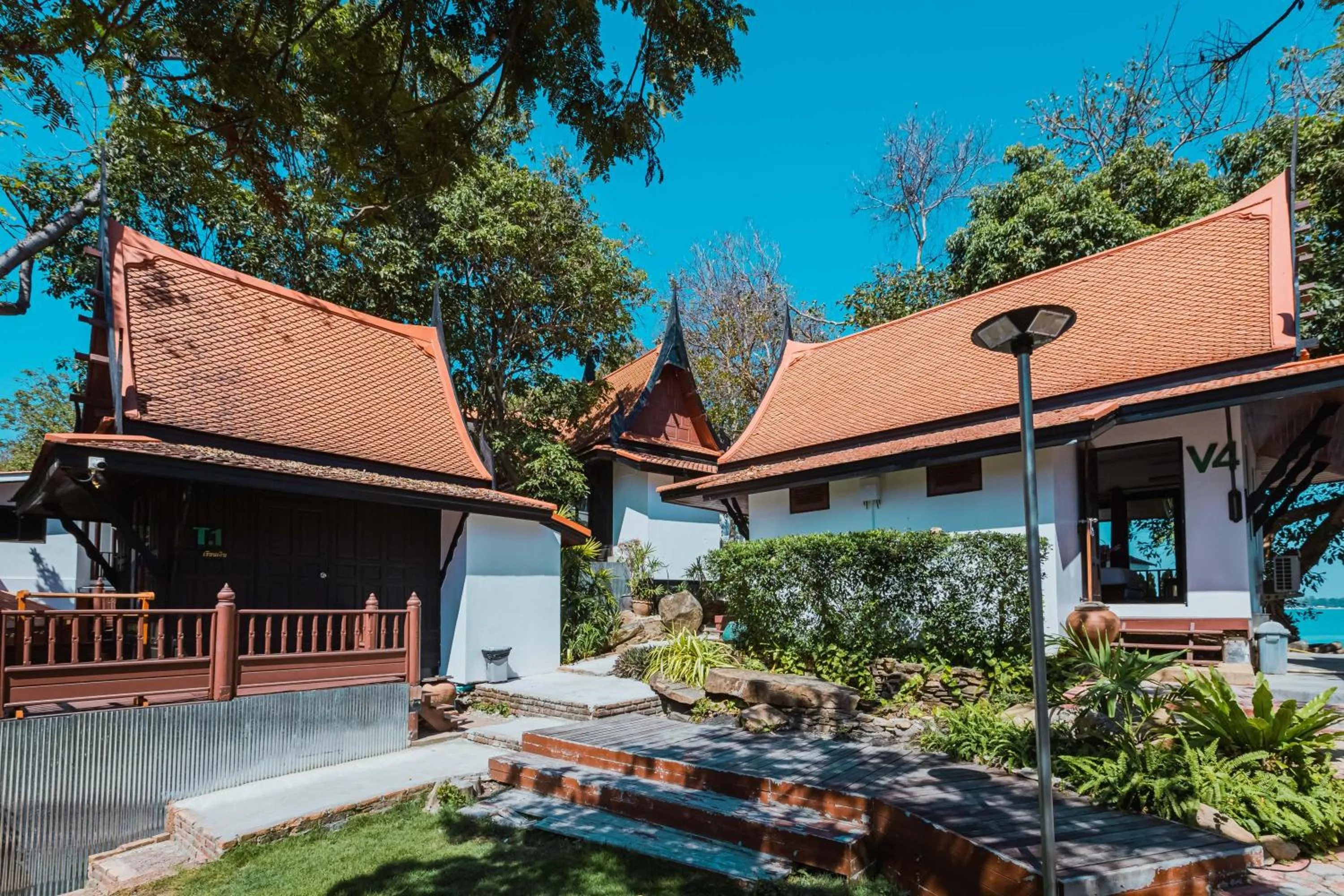 Property building in Vimarn Samed Resort