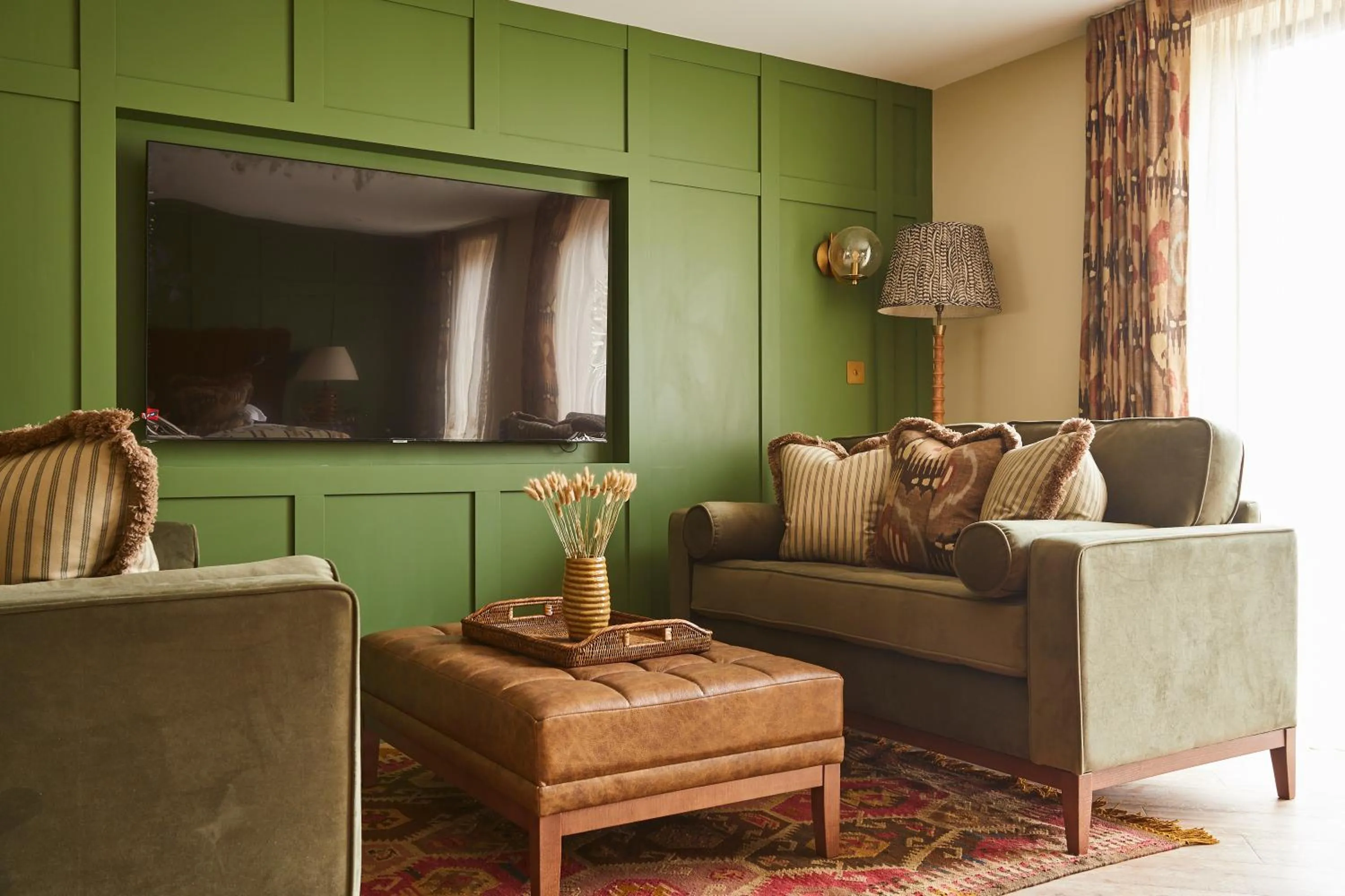 TV and multimedia in Rothay Manor Hotel